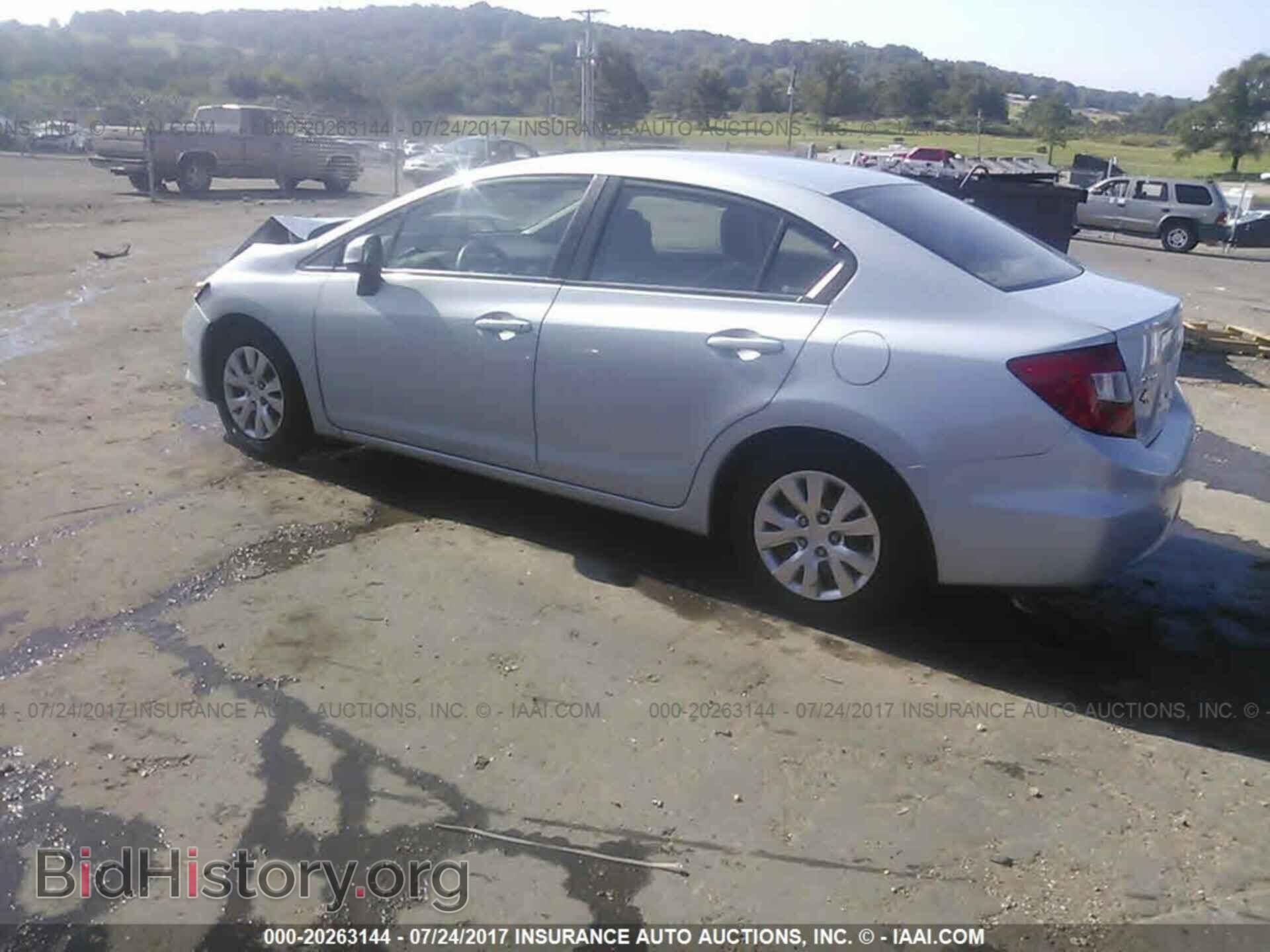 2012 Honda Civic - VIN: 2HGFB2F54CH600055 - Фото 3