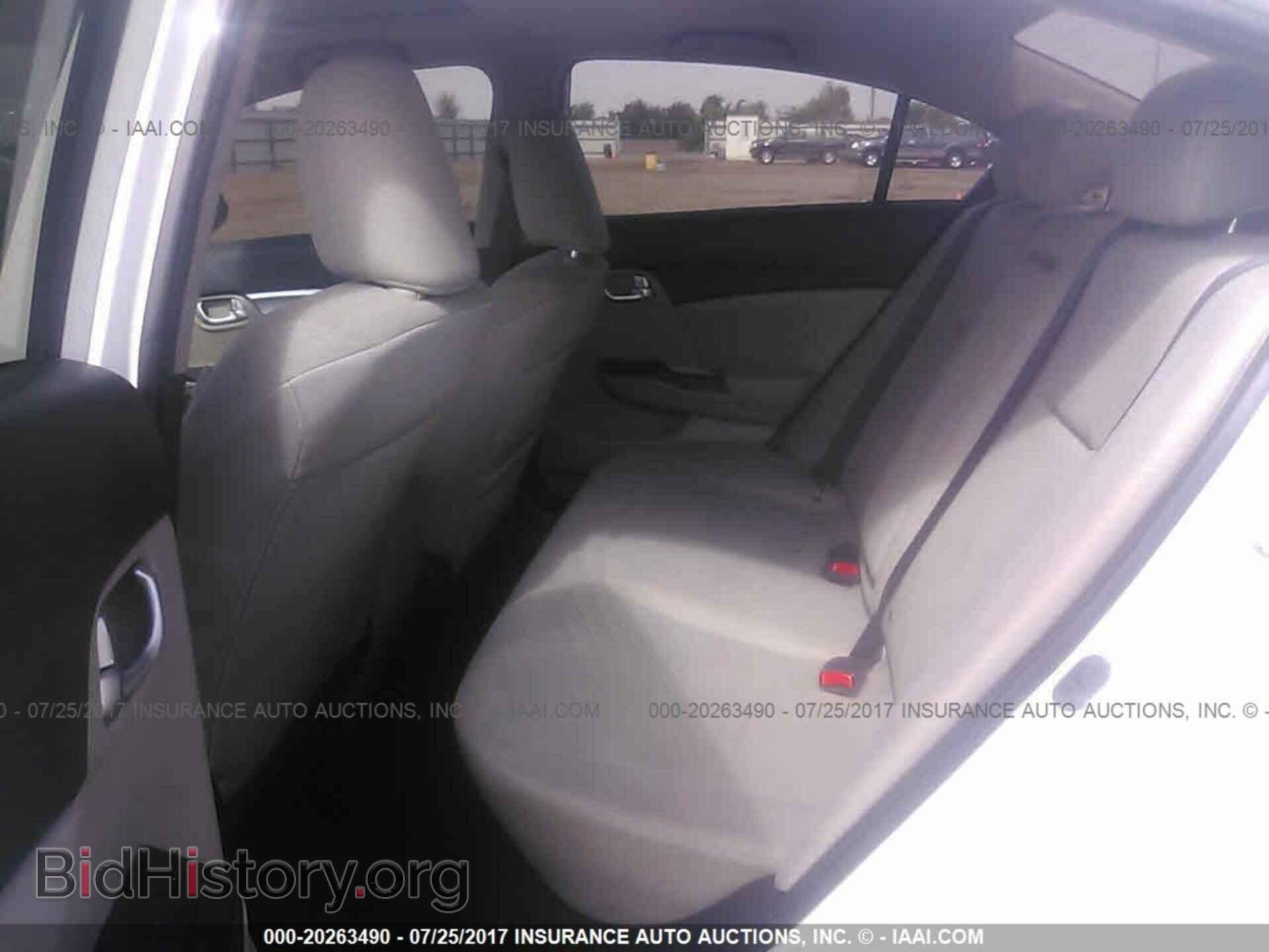 2013 Honda Civic - VIN: 19XFB2F88DE024783 - Photo 8