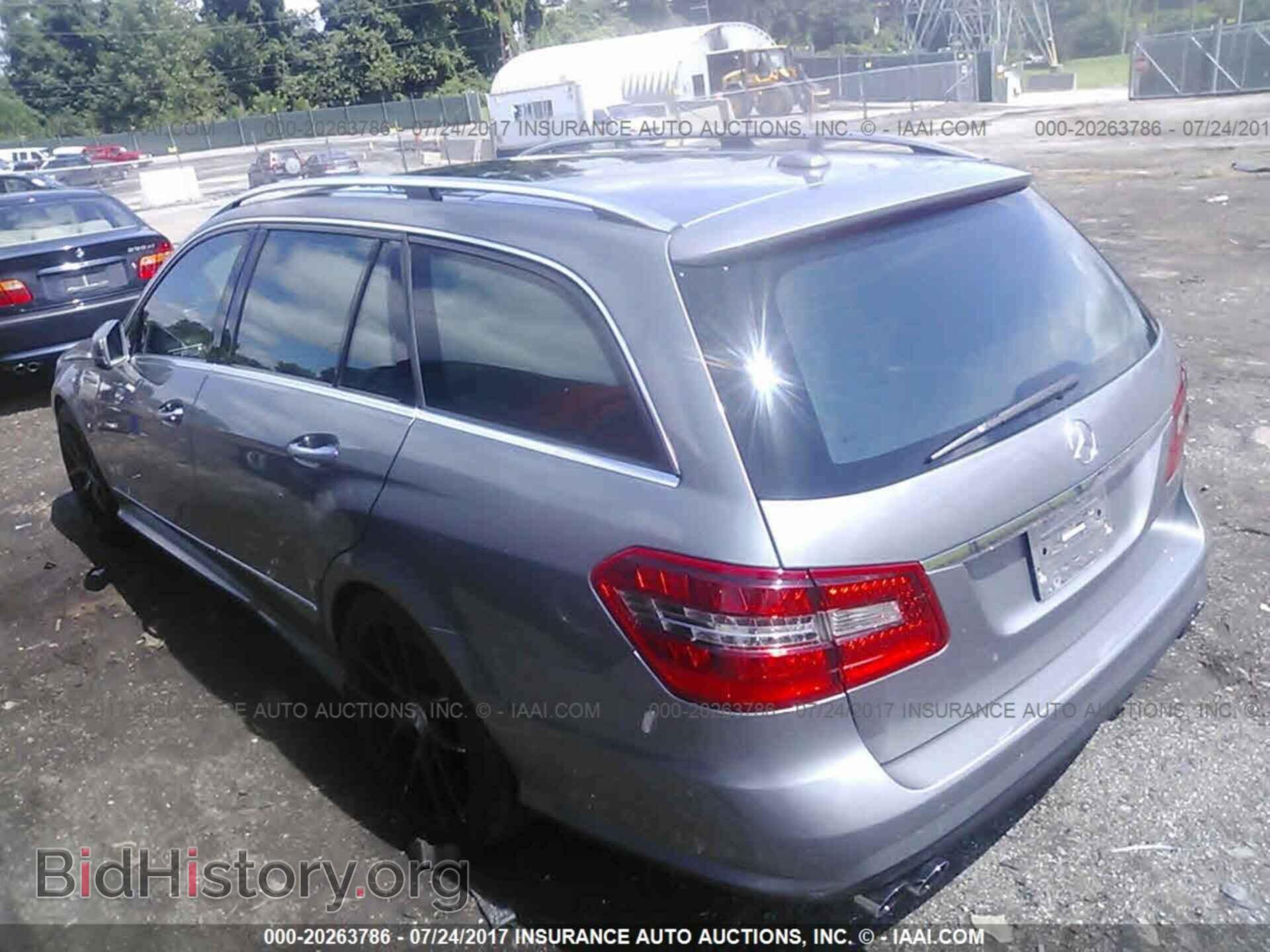 2011 Mercedes-benz E - VIN: WDDHH8HB5BA301821 - Фото 3