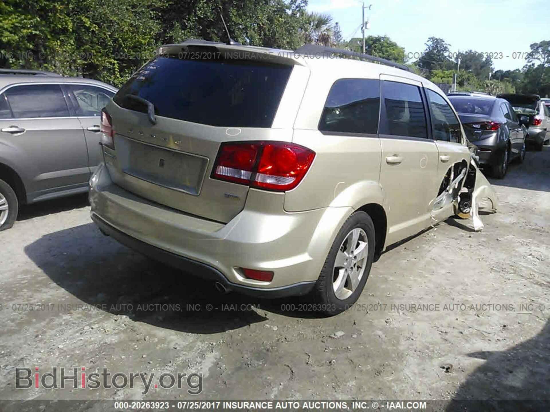 2011 Dodge Journey - VIN: 3D4PG1FG7BT544167 - Фото 4