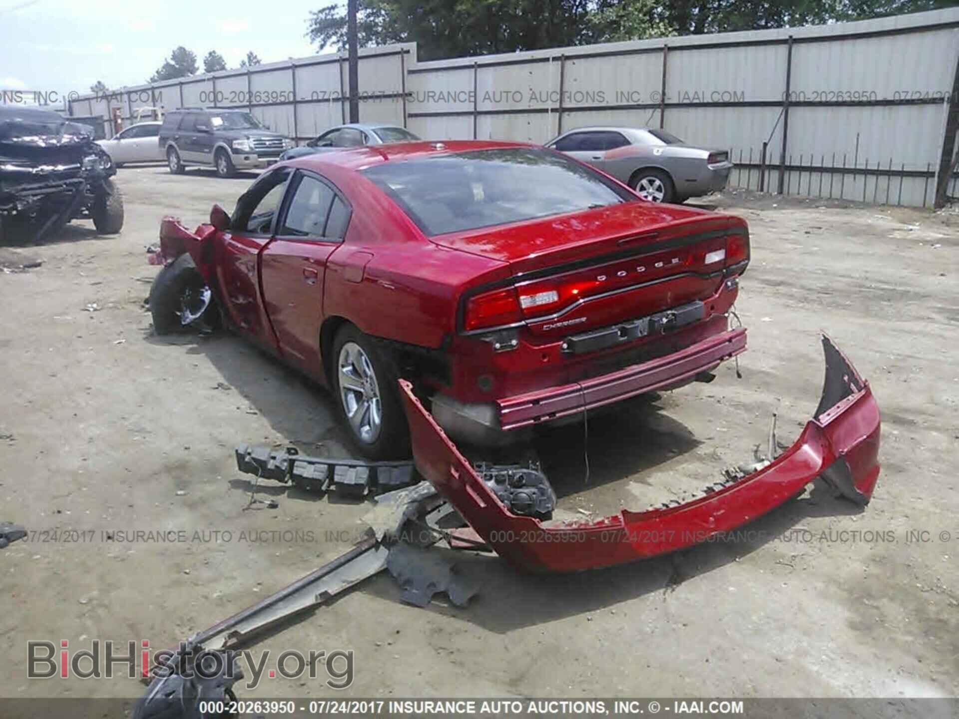 2011 Dodge Charger - VIN: 2B3CL3CG2BH515757 - Фото 3
