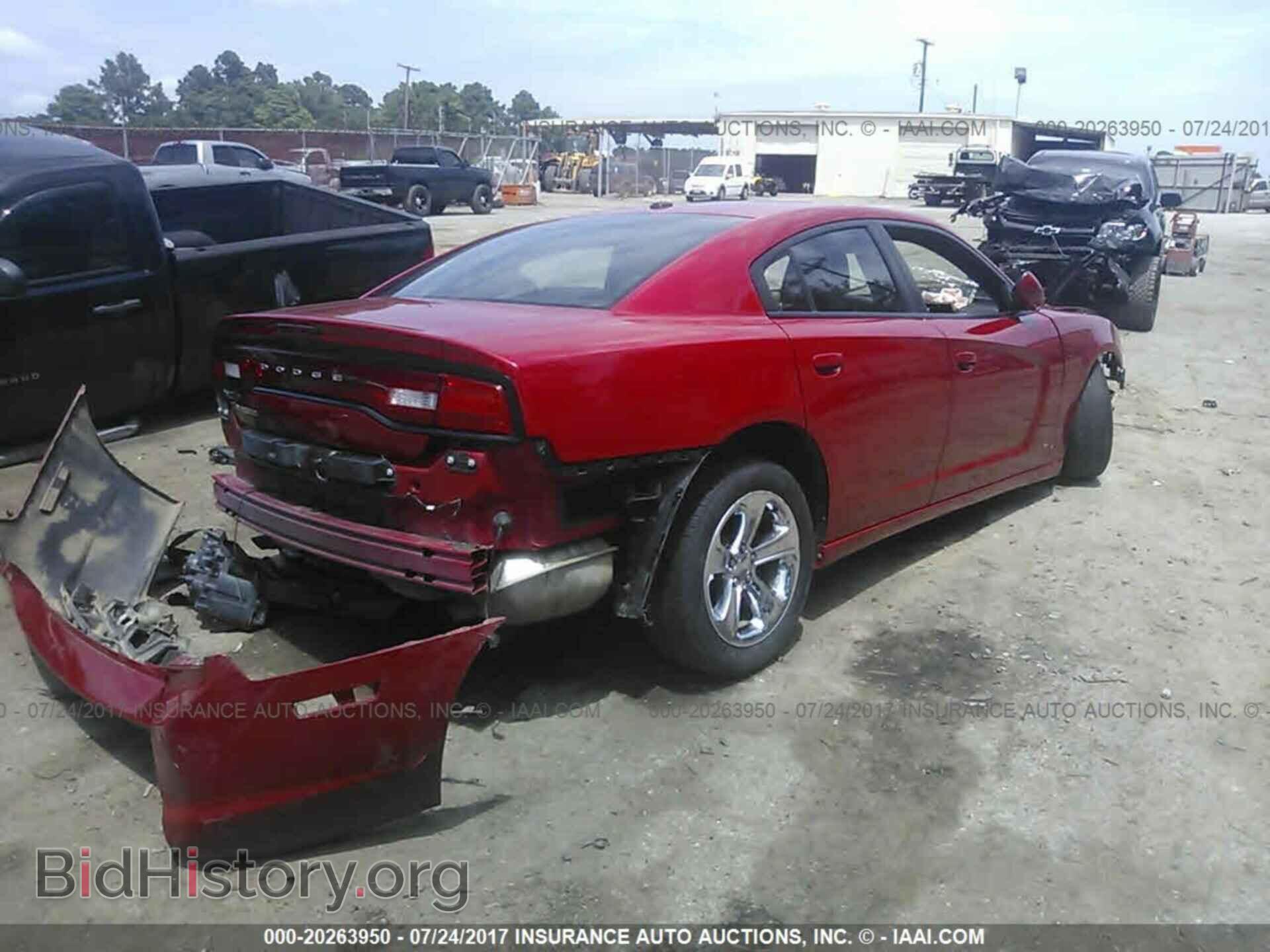 2011 Dodge Charger - VIN: 2B3CL3CG2BH515757 - Фото 4