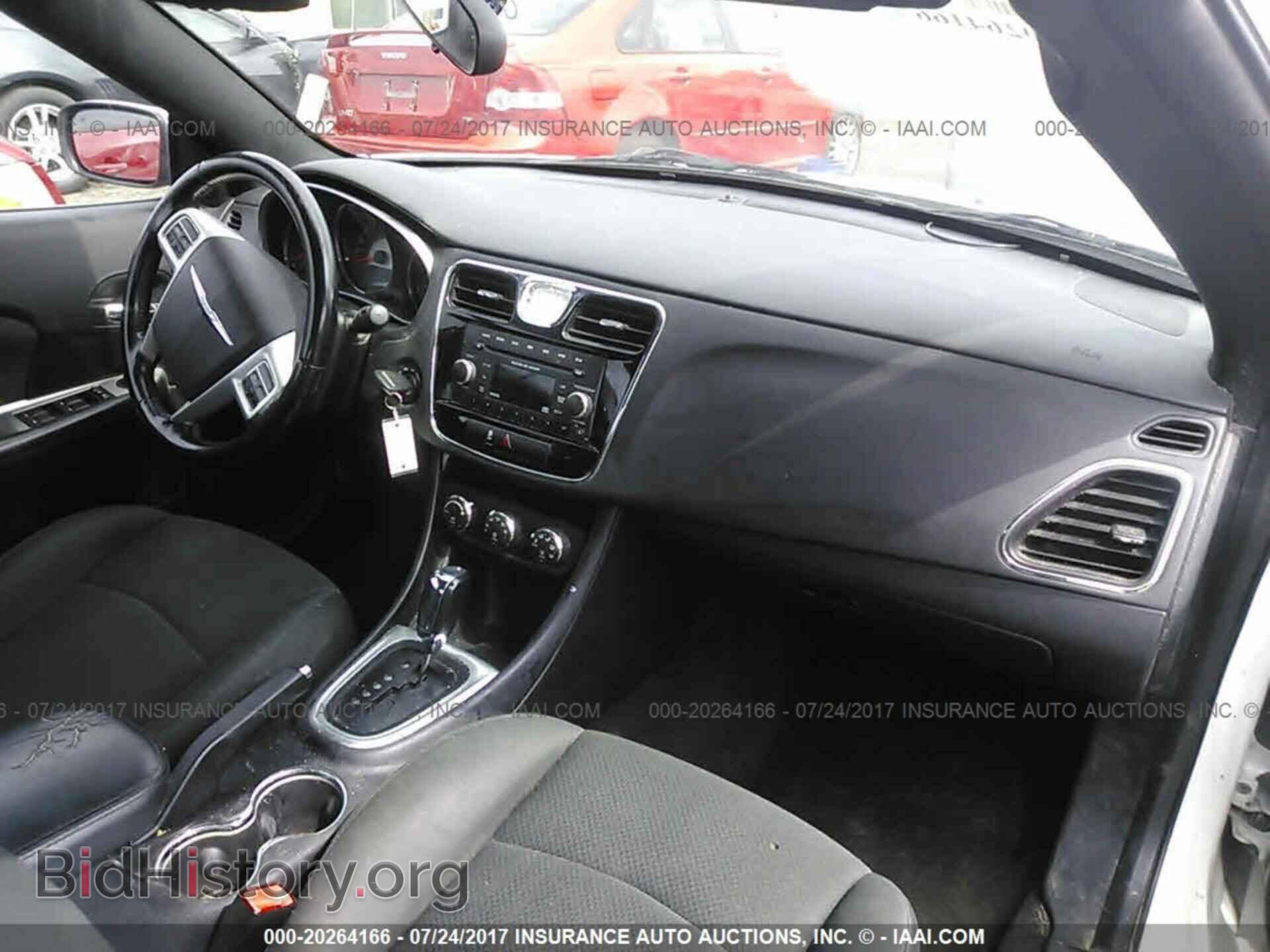 2012 Chrysler 200 - VIN: 1C3BCBEB4CN126623 - Фото 5