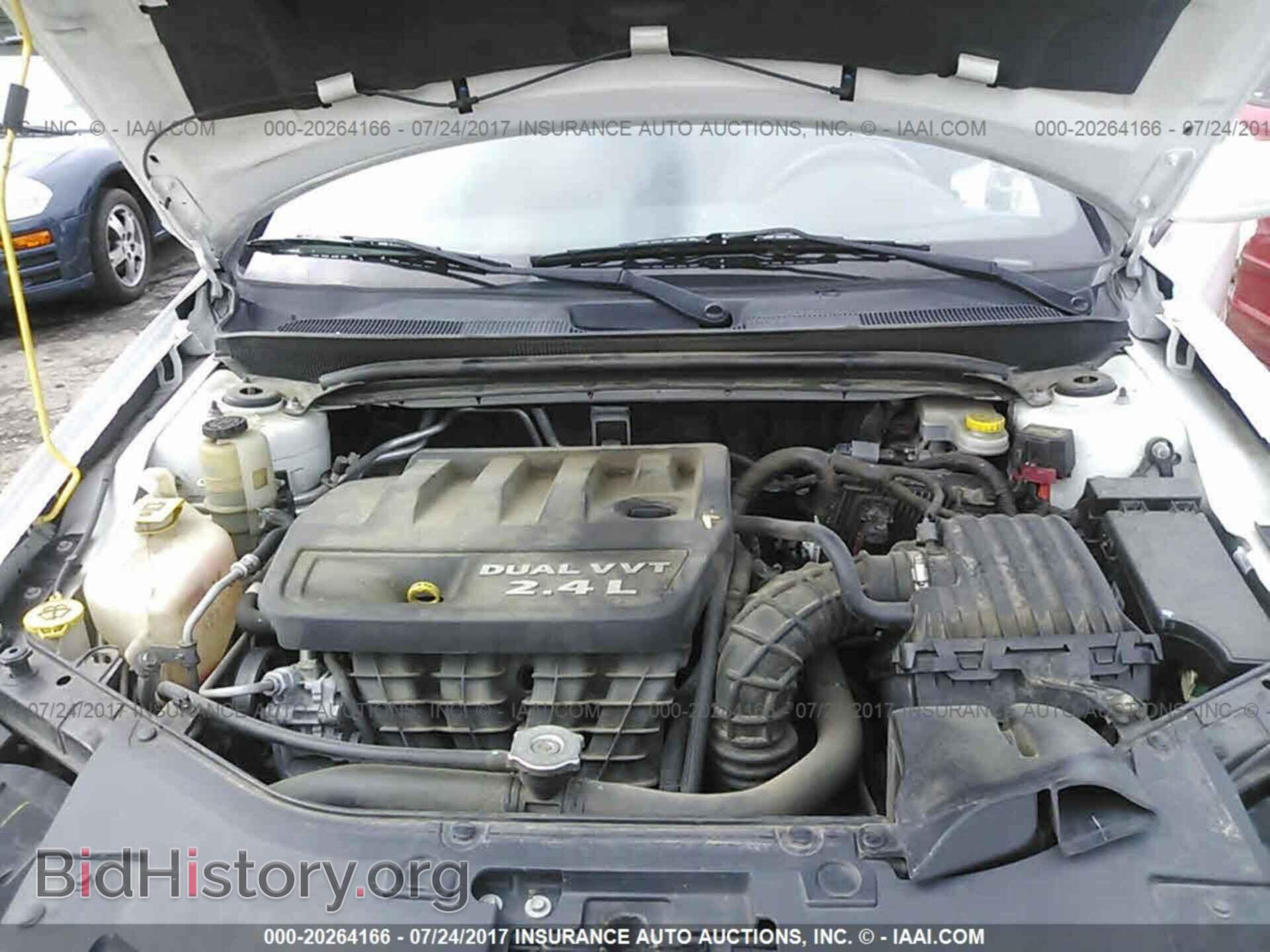 2012 Chrysler 200 - VIN: 1C3BCBEB4CN126623 - Фото 10
