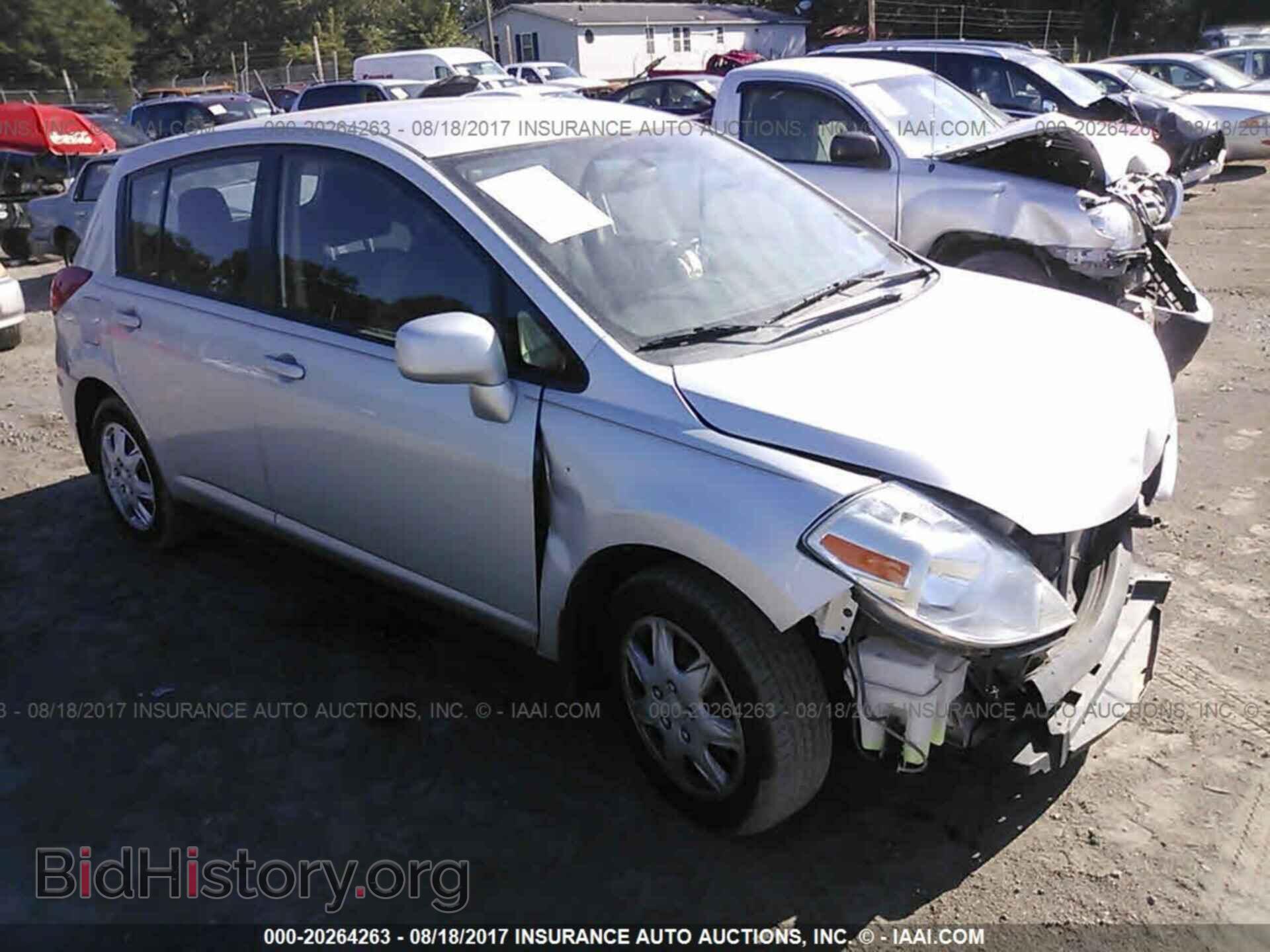 Фотография 3N1BC1CP2BL370132 - Nissan Versa 2011
