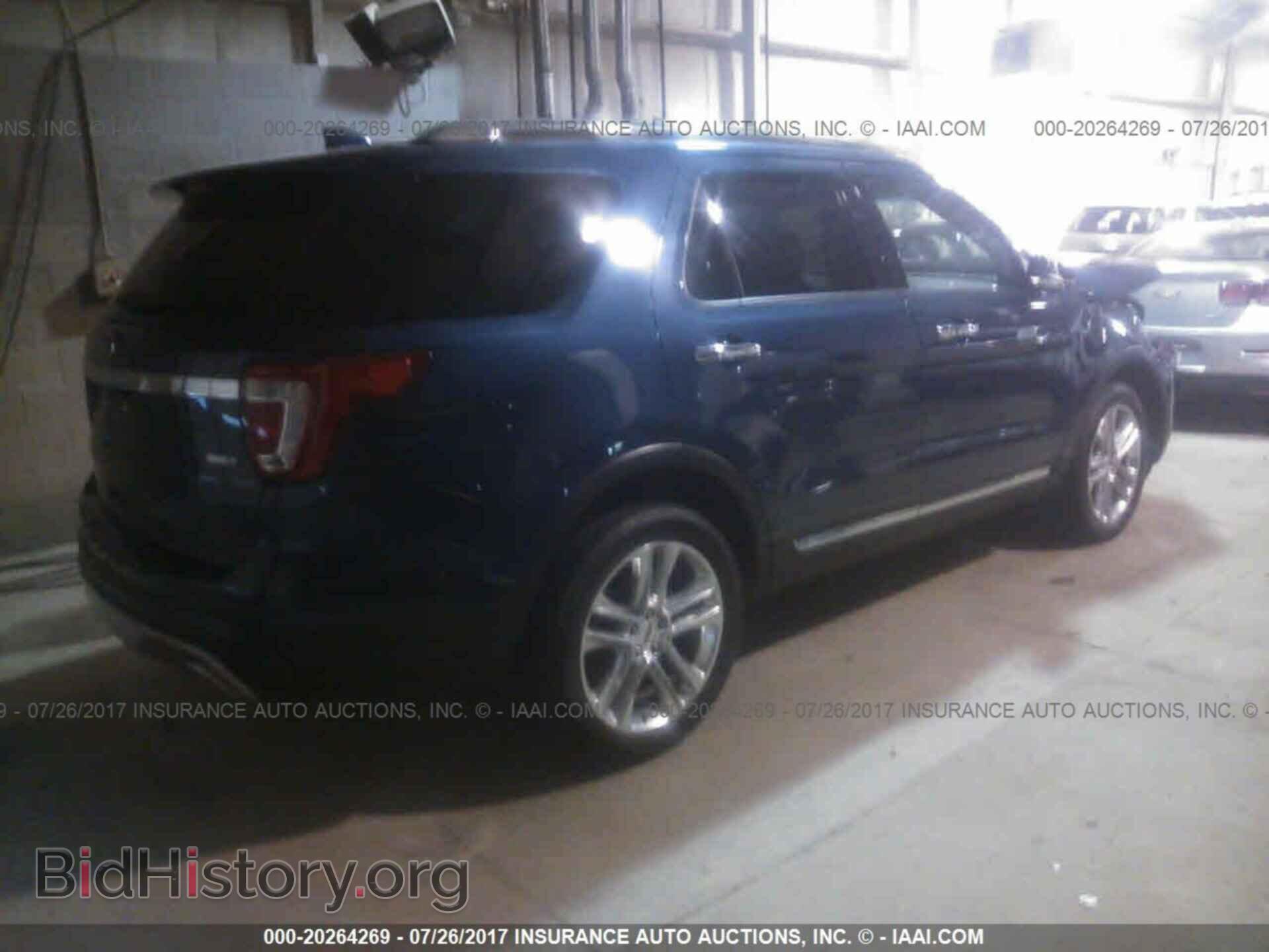 2016 Ford Explorer - VIN: 1FM5K8F88GGB18211 - Photo 4