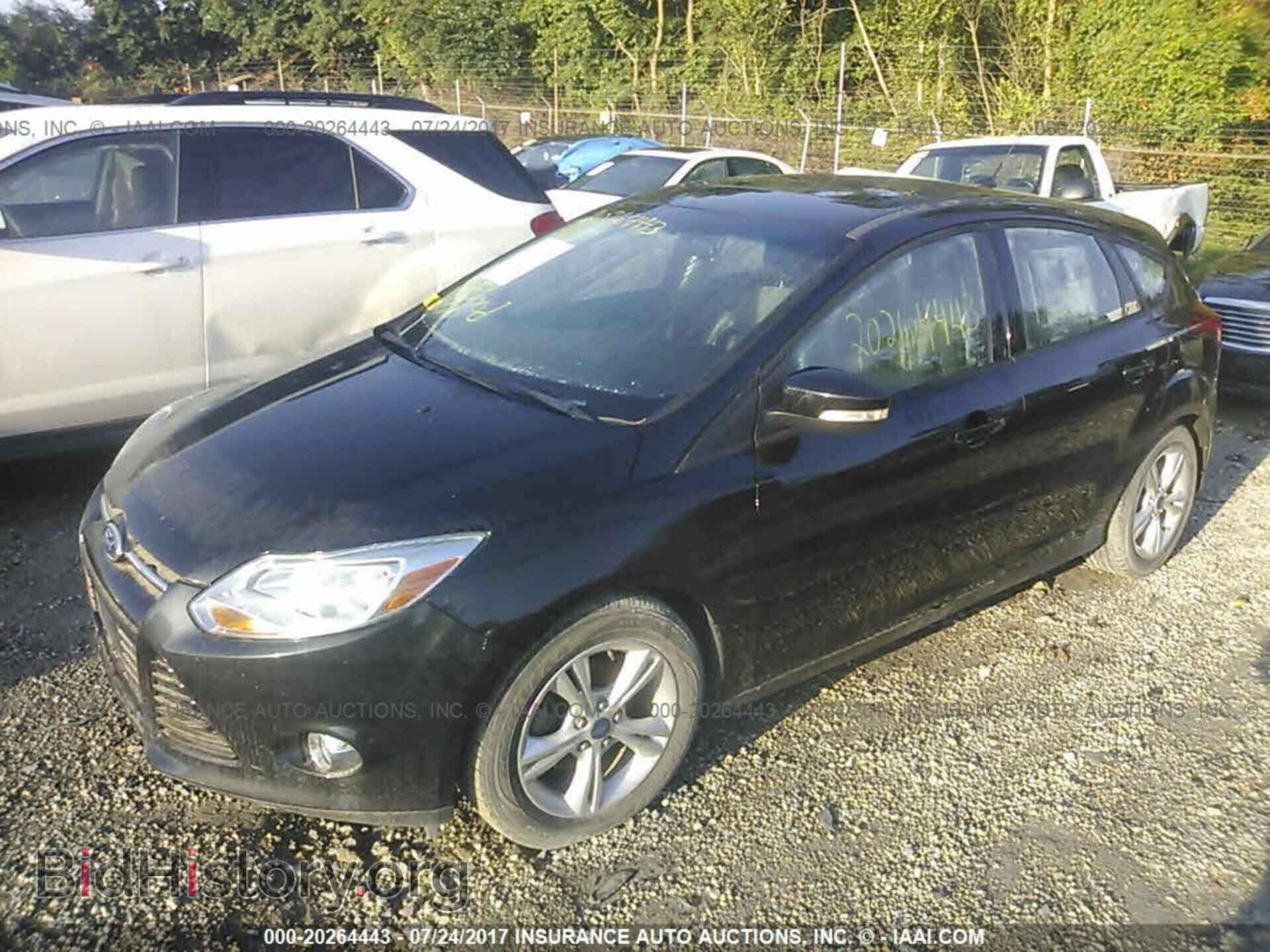 2012 Ford Focus - VIN: 1FAHP3K26CL321032 - Photo 2