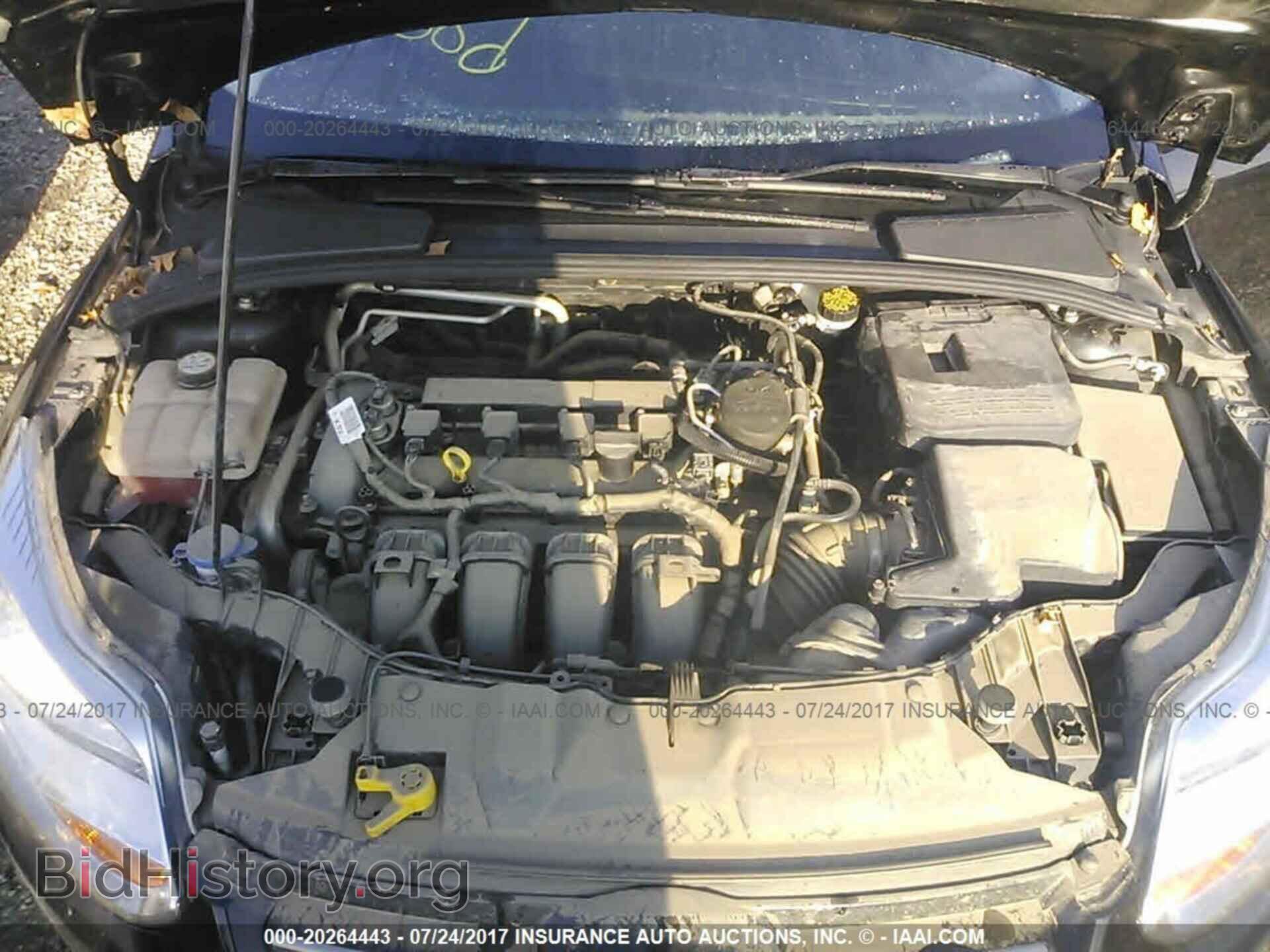 2012 Ford Focus - VIN: 1FAHP3K26CL321032 - Photo 10