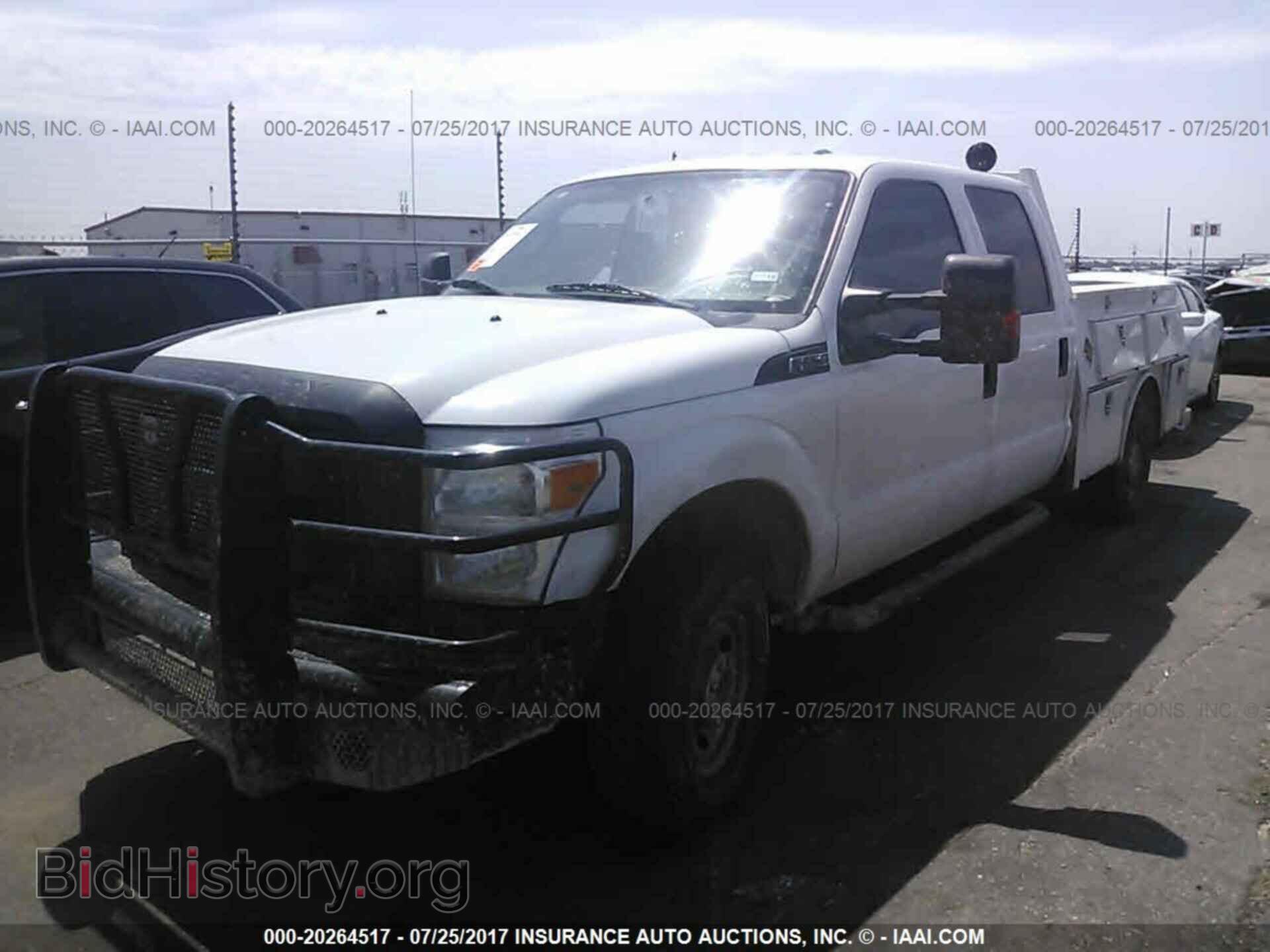 2013 Ford F250 - VIN: 1FD7W2B66DEB76307 - Фото 2