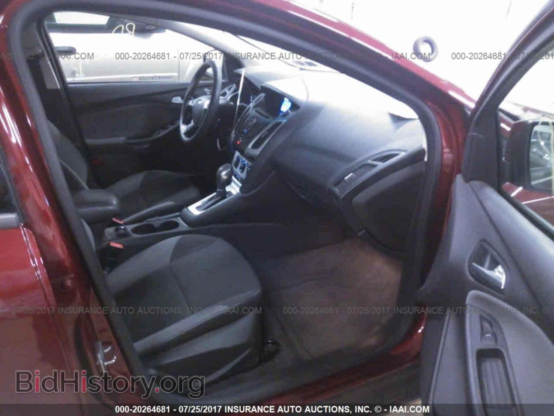 2013 Ford Focus - VIN: 1FADP3F2XDL130286 - Photo 5