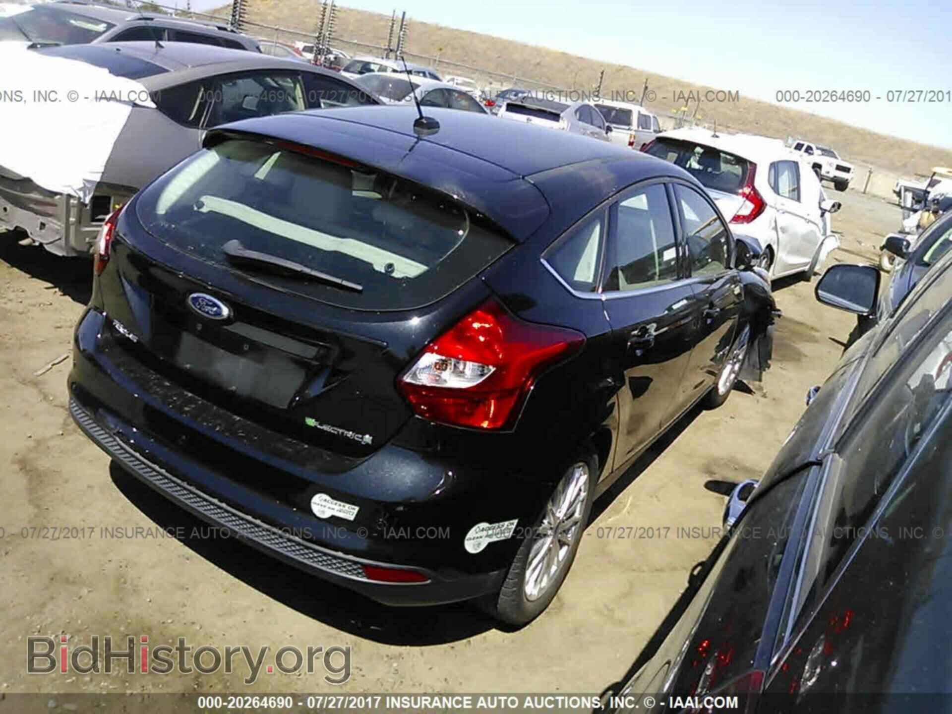 2013 Ford Focus - VIN: 1FADP3R43DL172134 - Фото 4