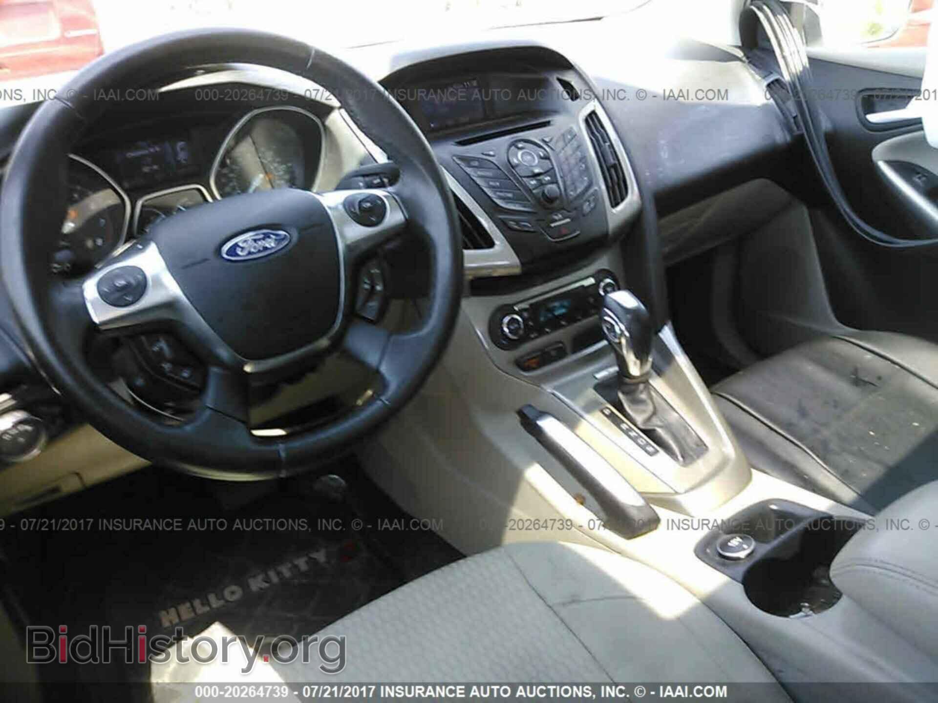 2012 Ford Focus - VIN: 1FAHP3M25CL410944 - Photo 5