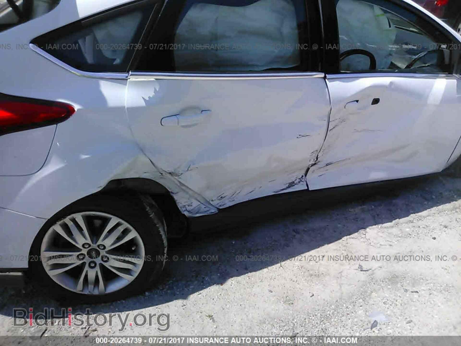 2012 Ford Focus - VIN: 1FAHP3M25CL410944 - Photo 6