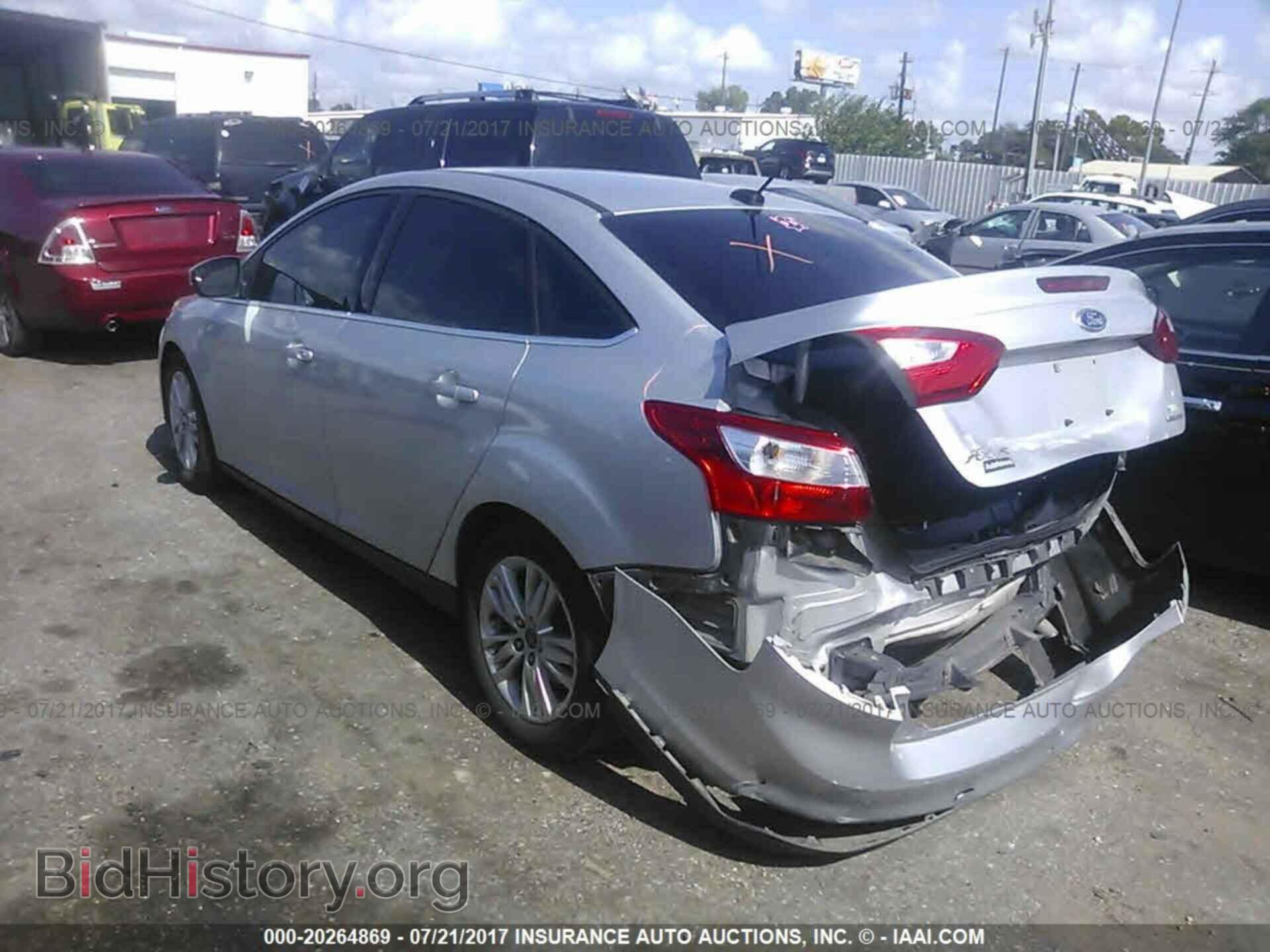 2012 Ford Focus - VIN: 1FAHP3H25CL476274 - Photo 3