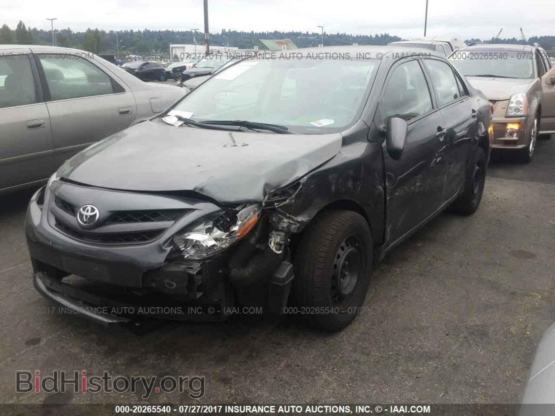 2013 Toyota Corolla - VIN: 2T1BU4EE0DC989700 - Фото 2