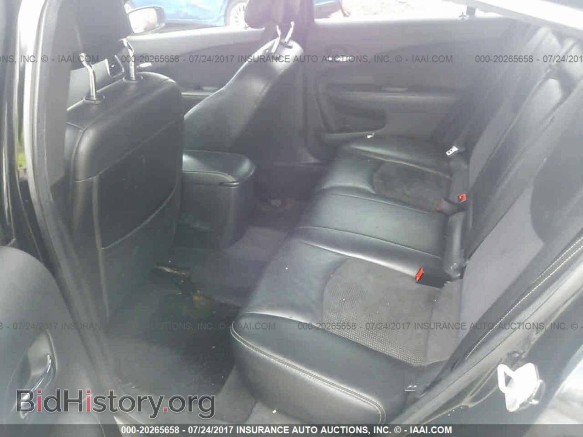 2013 Chrysler 200 - VIN: 1C3CCBCG8DN597839 - Photo 8