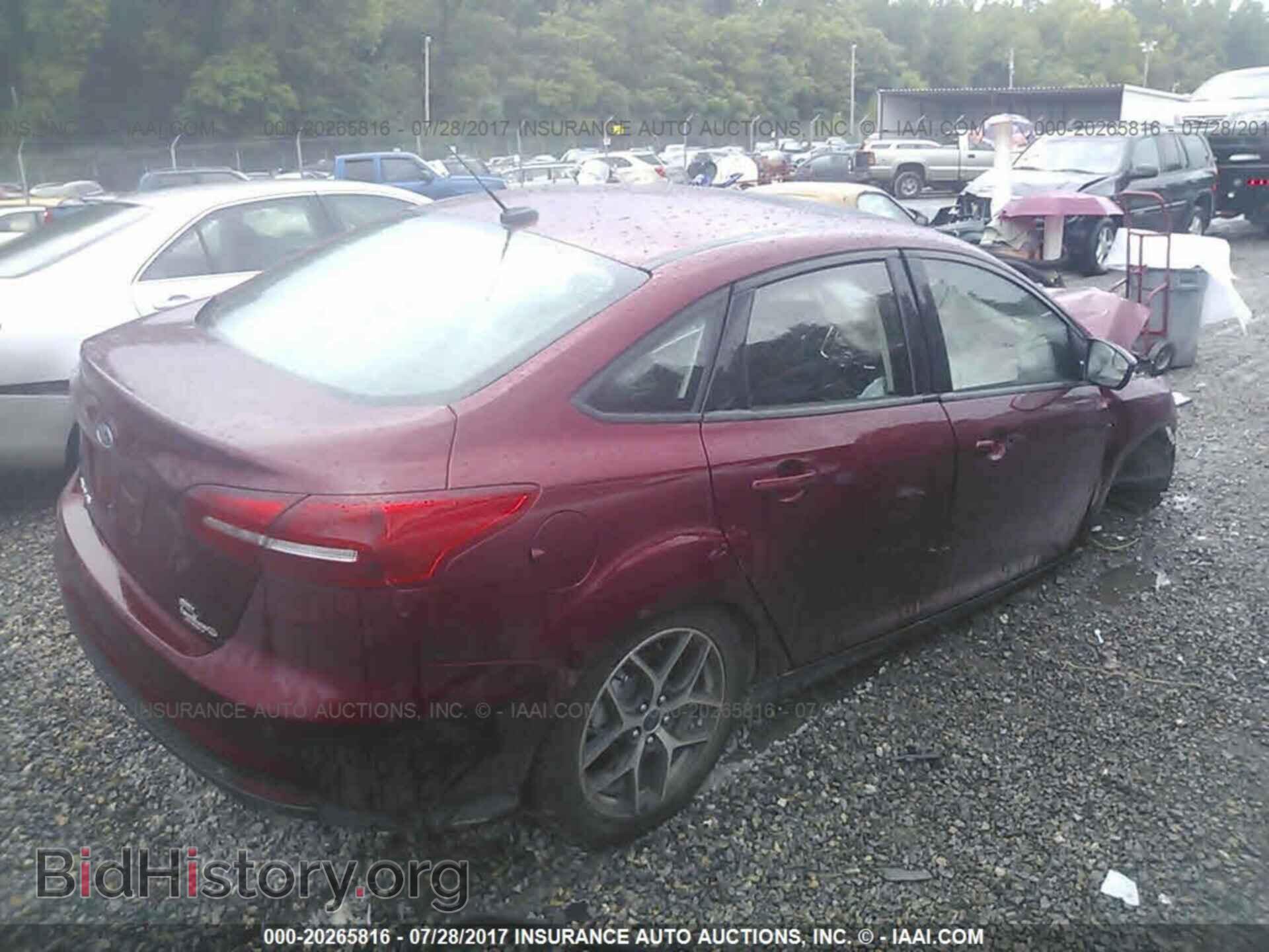 2017 Ford Focus - VIN: 1FADP3H20HL262685 - Фото 4