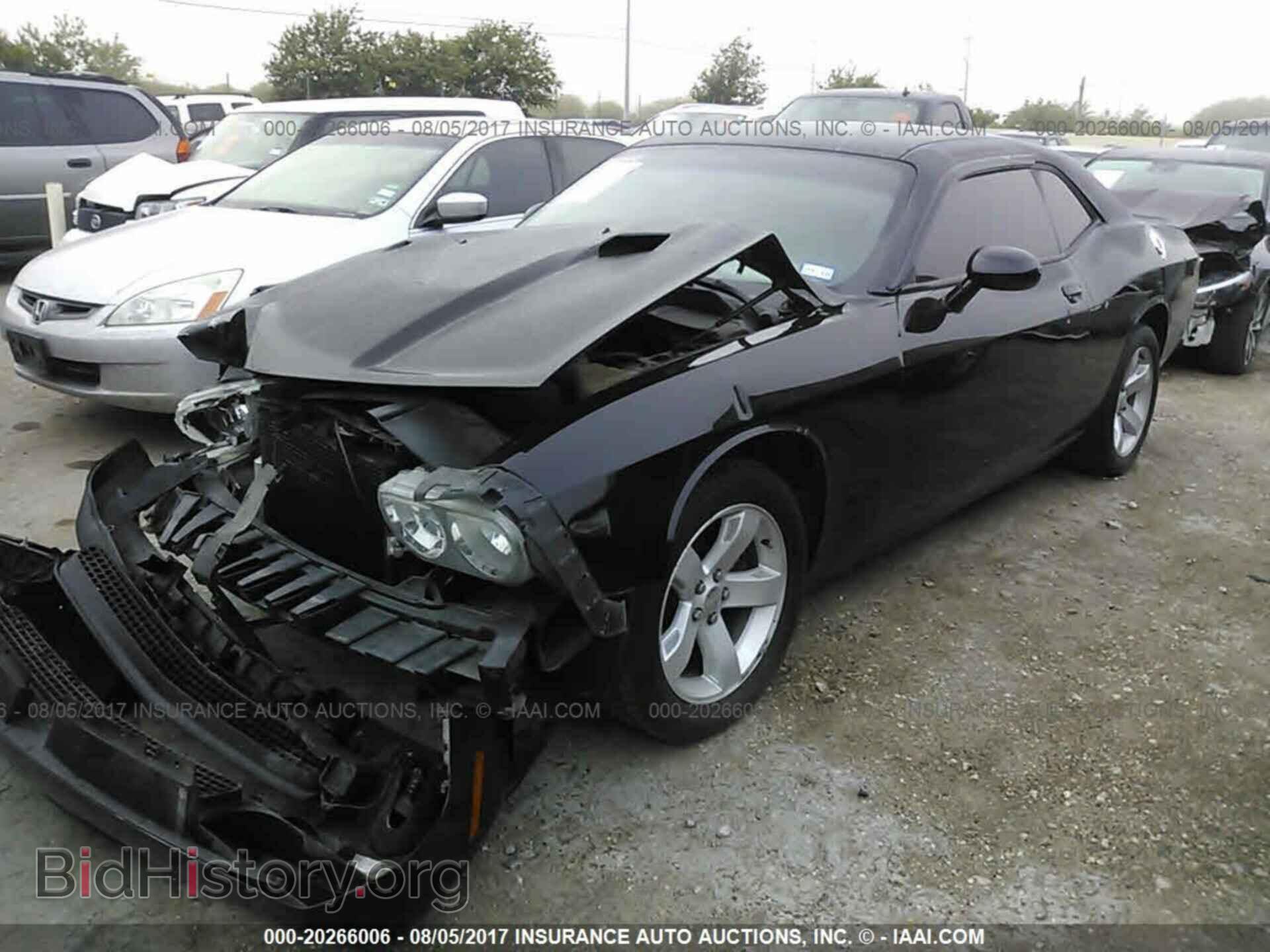 2011 Dodge Challenger - VIN: 2B3CJ4DG1BH603600 - Фото 2