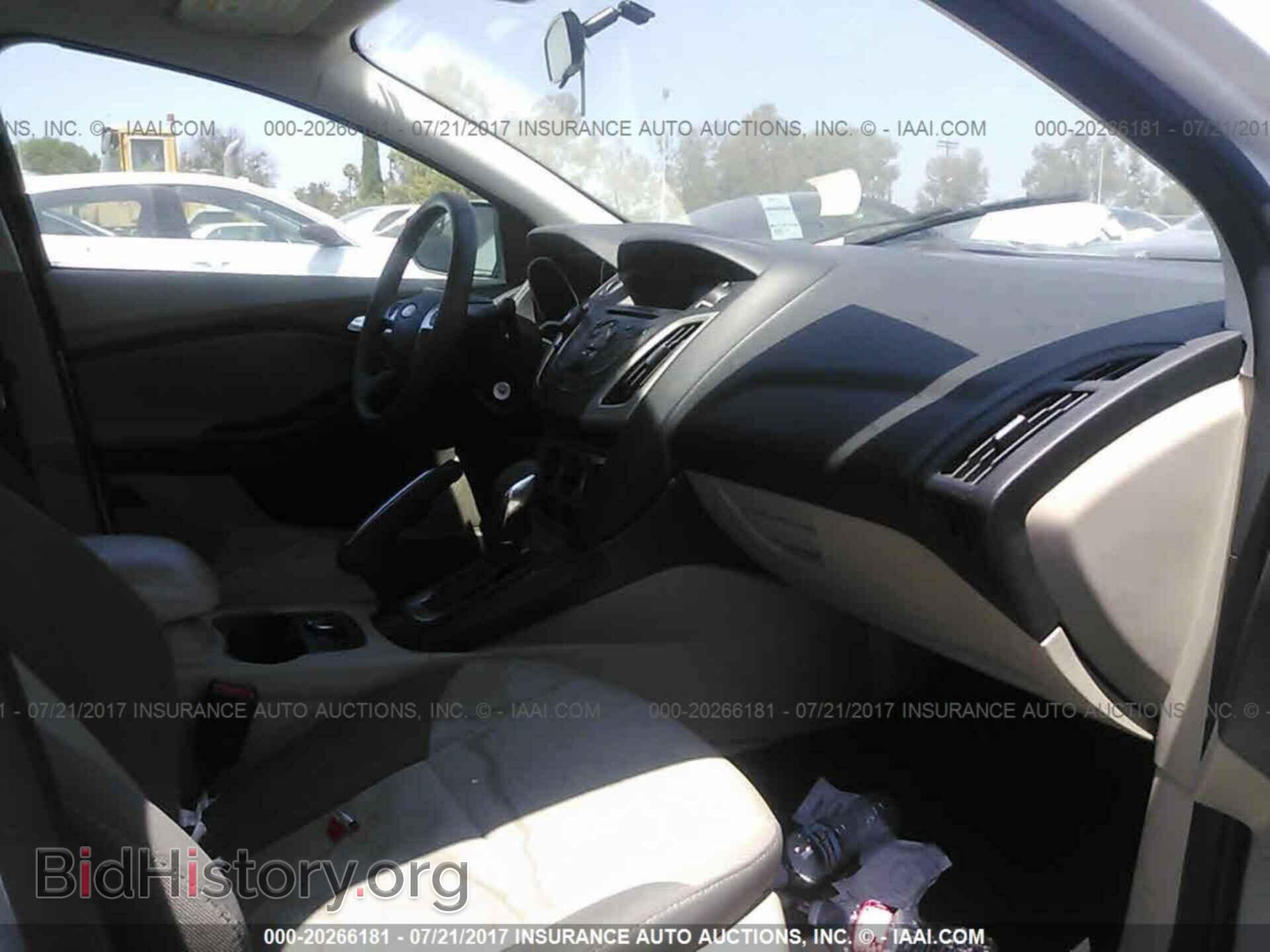 2013 Ford Focus - VIN: 1FADP3F22DL204073 - Photo 5