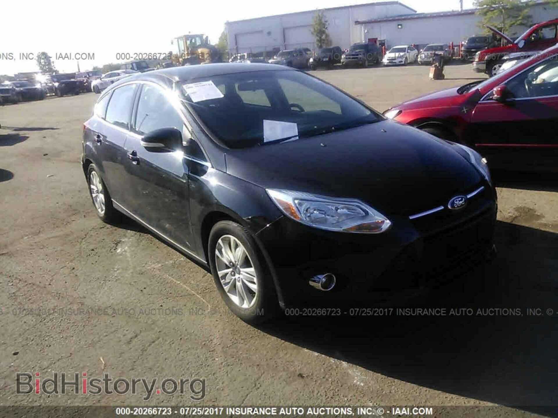 Photo 1FAHP3M25CL436640 - Ford Focus 2012