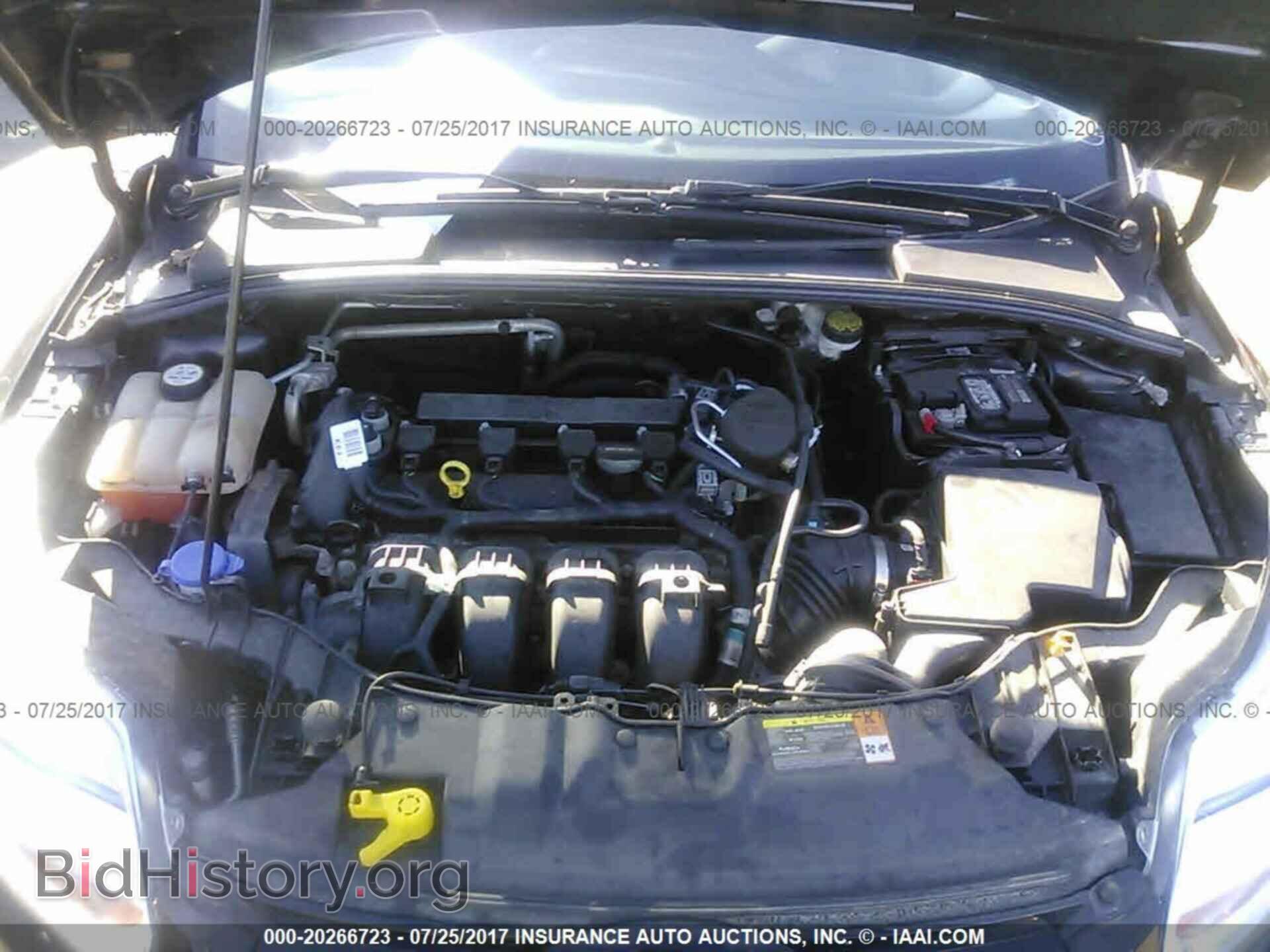 2012 Ford Focus - VIN: 1FAHP3M25CL436640 - Photo 10