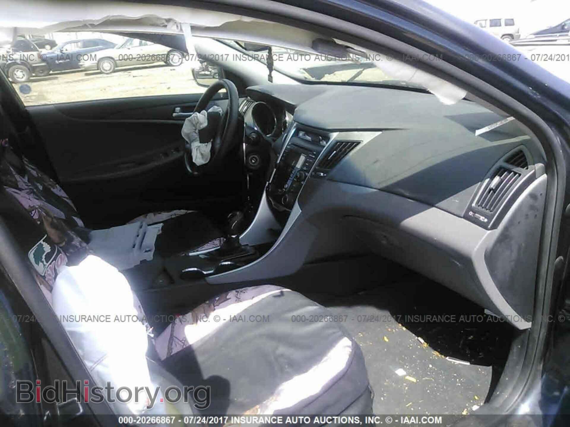 2012 Hyundai Sonata - VIN: 5NPEB4AC5CH352255 - Photo 5