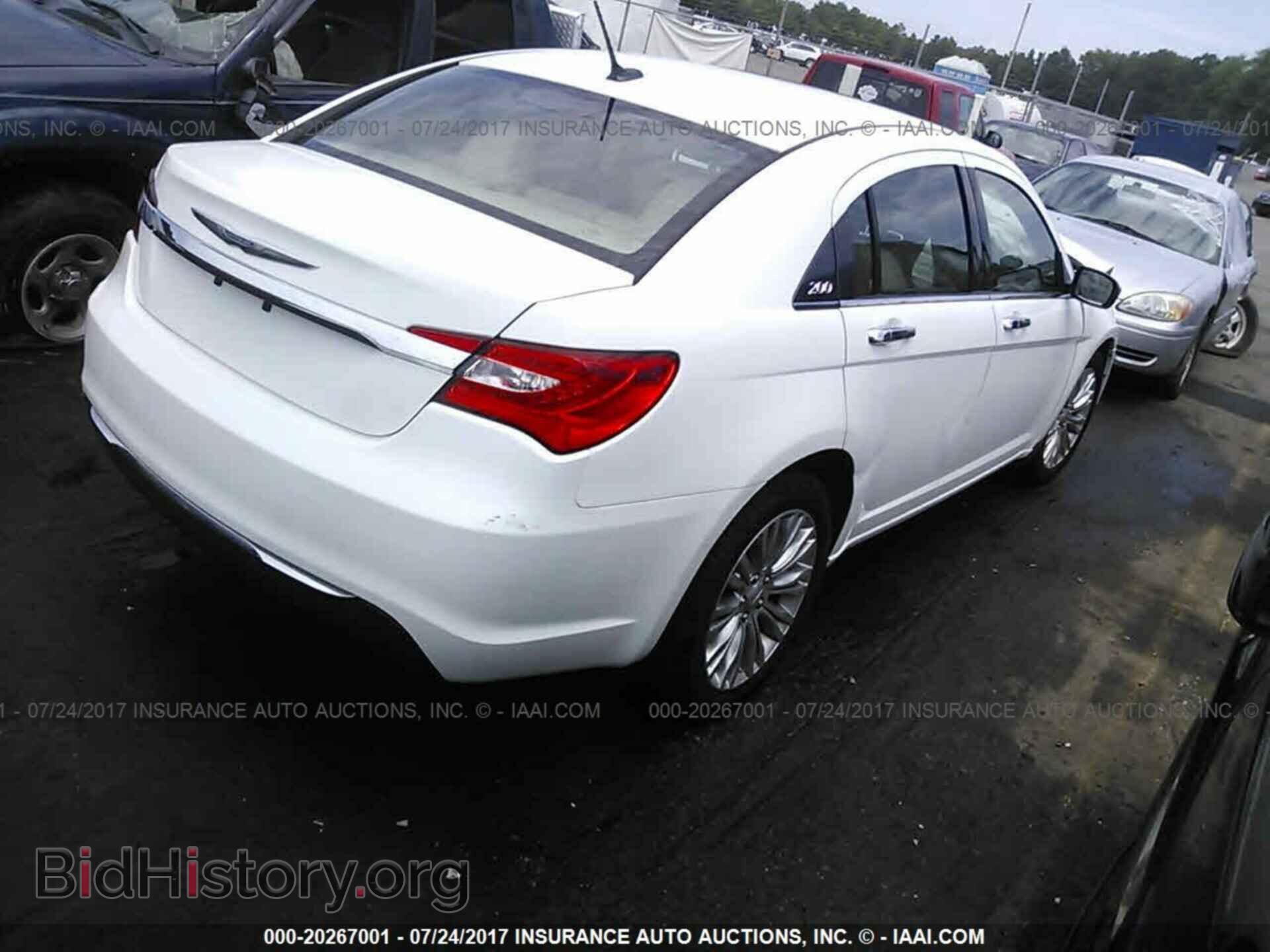 2012 Chrysler 200 - VIN: 1C3CCBCB4CN303064 - Photo 4