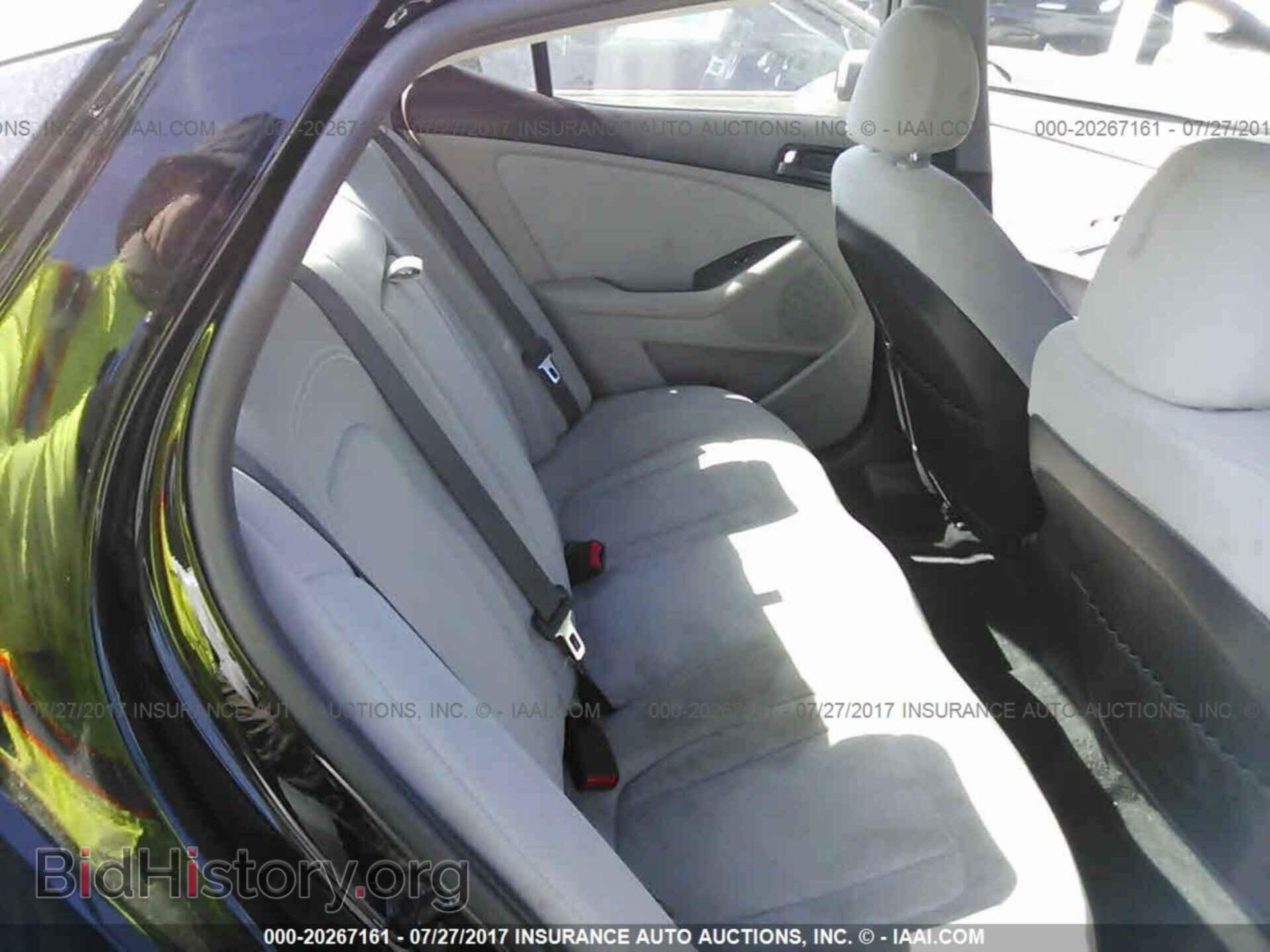 2011 Kia Optima - VIN: KNAGM4A72B5169302 - Photo 8