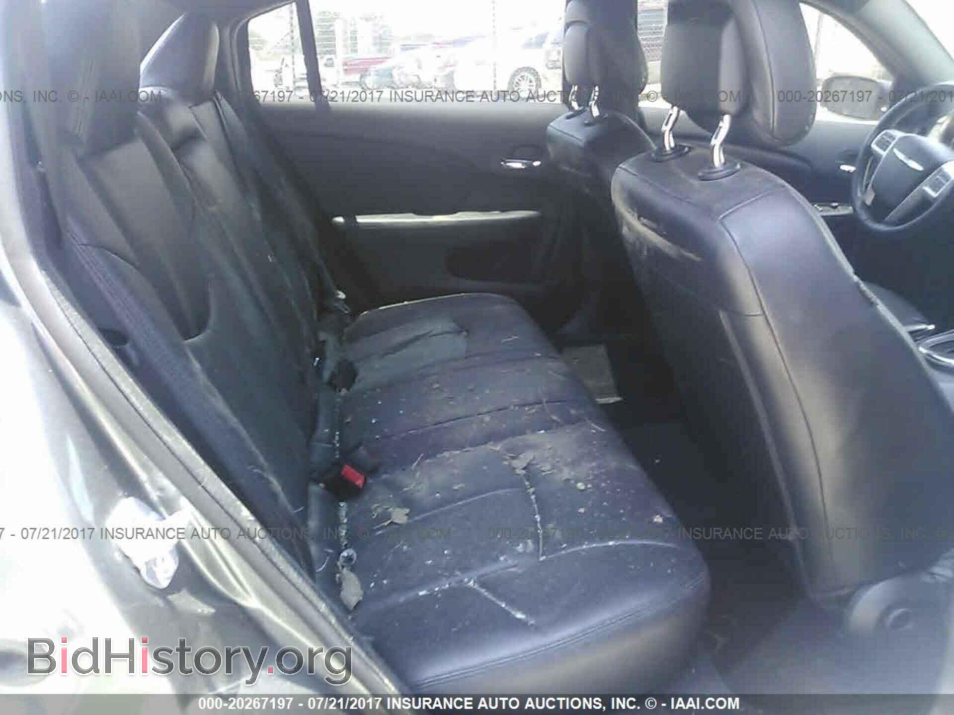 2013 Chrysler 200 - VIN: 1C3CCBBB8DN549831 - Photo 8
