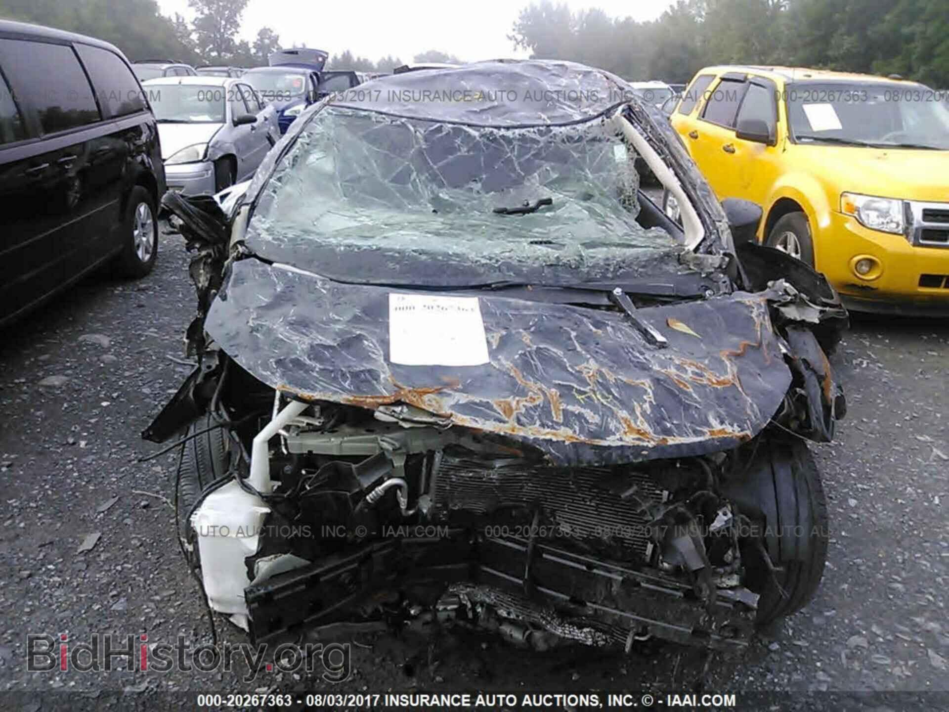 2015 Nissan Versa note - VIN: 3N1CE2CP7FL377345 - Photo 6