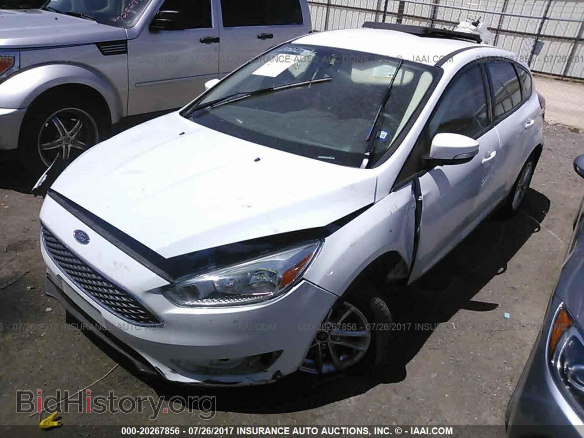 2016 Ford Focus - VIN: 1FADP3K27GL352309 - Фото 2
