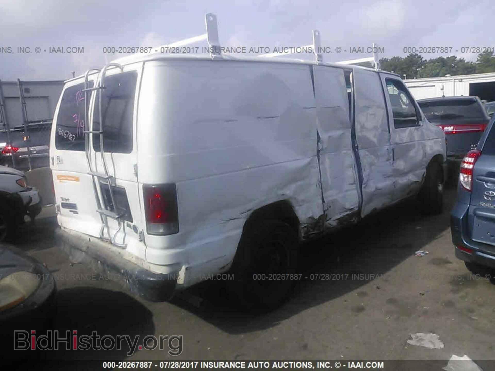 2011 Ford Econoline - VIN: 1FTNE2EW5BDA08557 - Photo 4