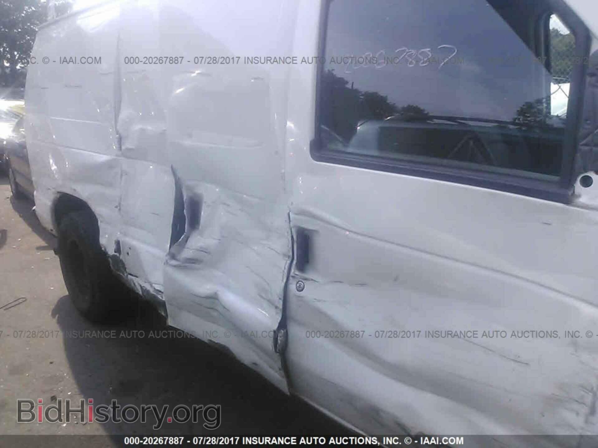 2011 Ford Econoline - VIN: 1FTNE2EW5BDA08557 - Photo 6