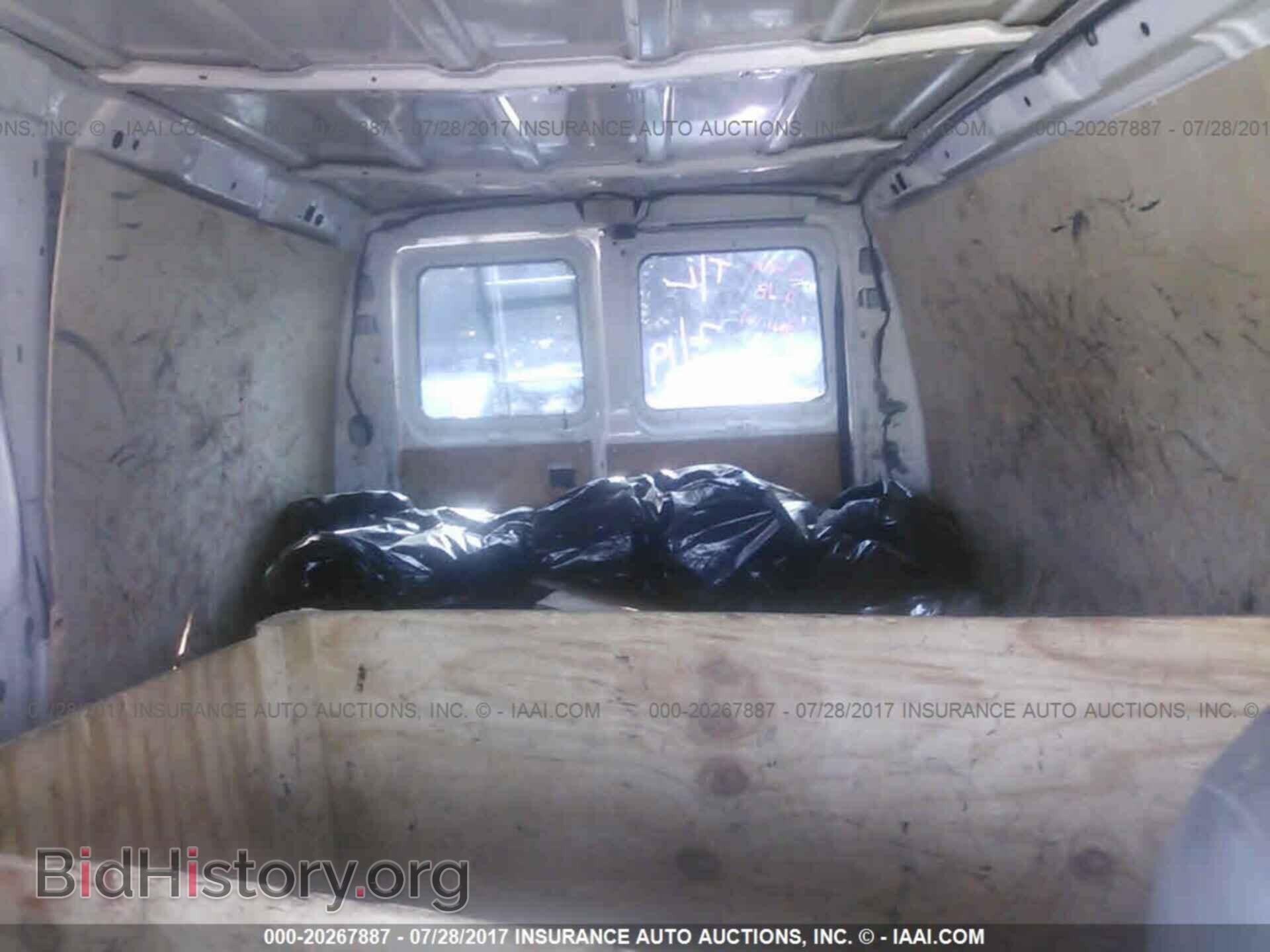2011 Ford Econoline - VIN: 1FTNE2EW5BDA08557 - Photo 8