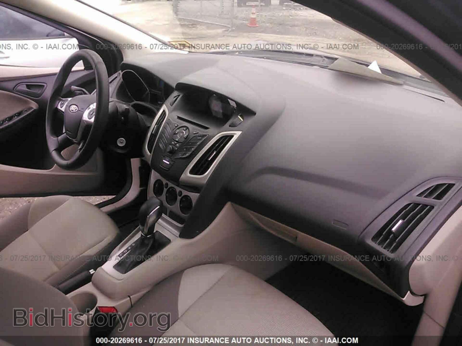 2012 Ford Focus - VIN: 1FAHP3F20CL229506 - Photo 5