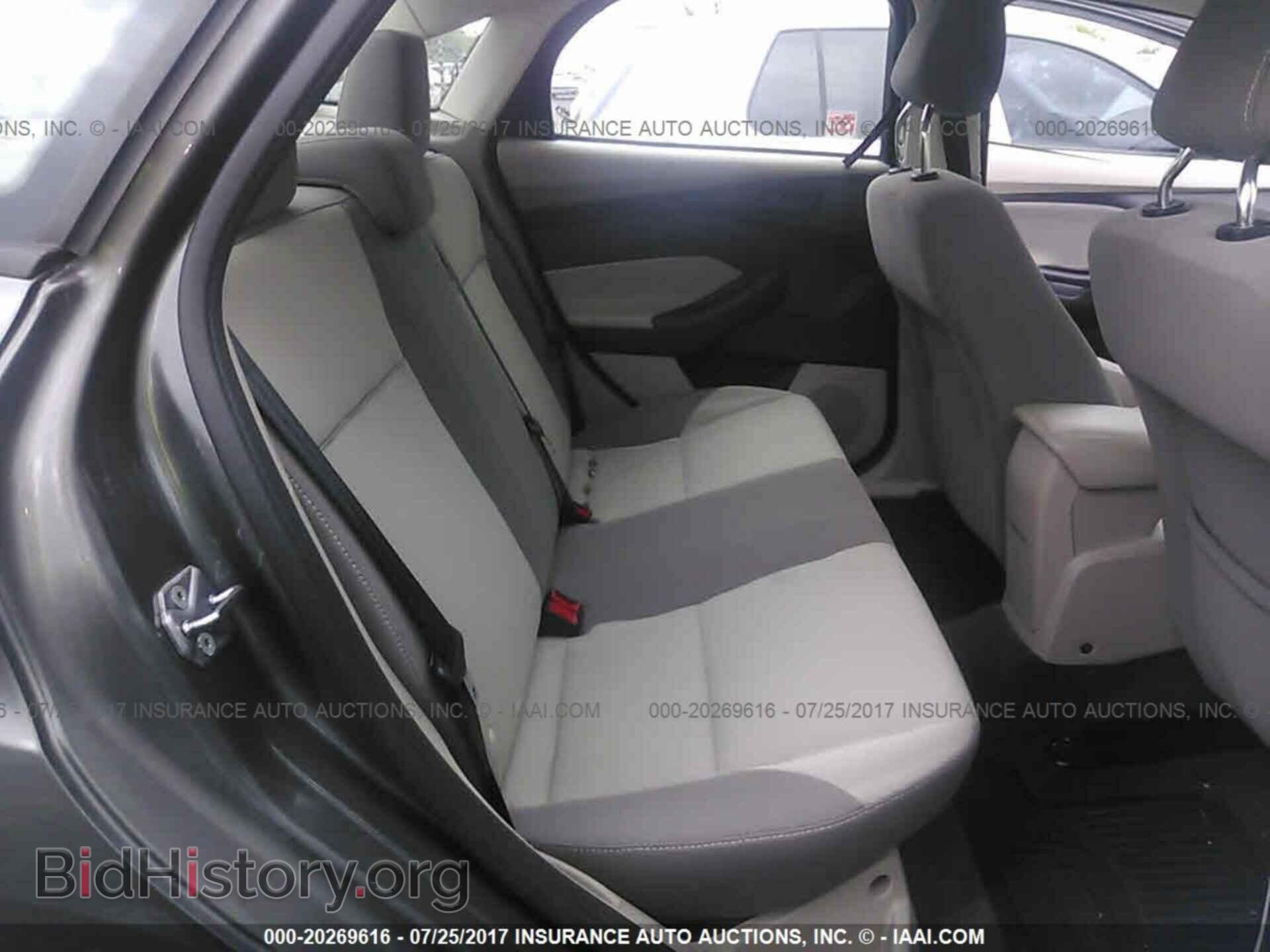 2012 Ford Focus - VIN: 1FAHP3F20CL229506 - Photo 8