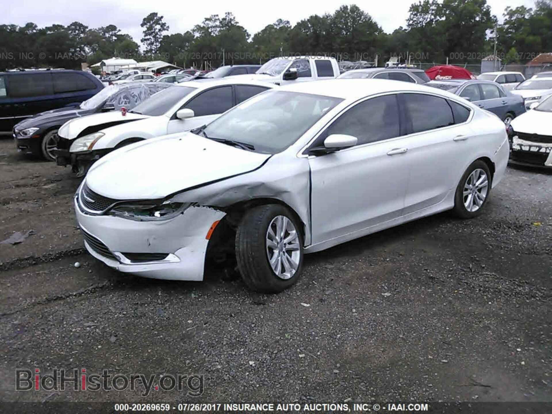 2015 Chrysler 200 - VIN: 1C3CCCAB8FN726615 - Photo 2