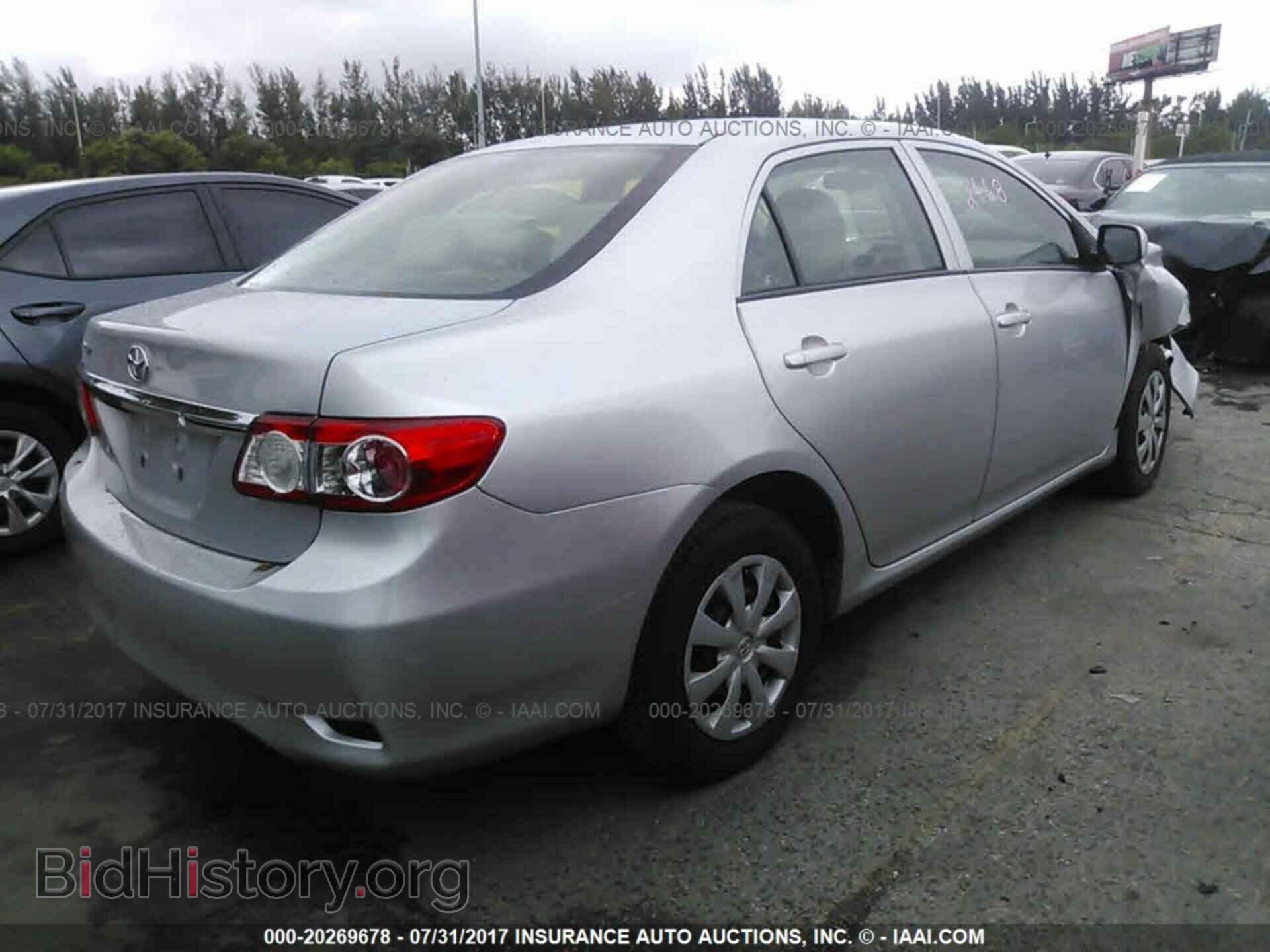 2013 Toyota Corolla - VIN: 2T1BU4EEXDC921520 - Photo 4
