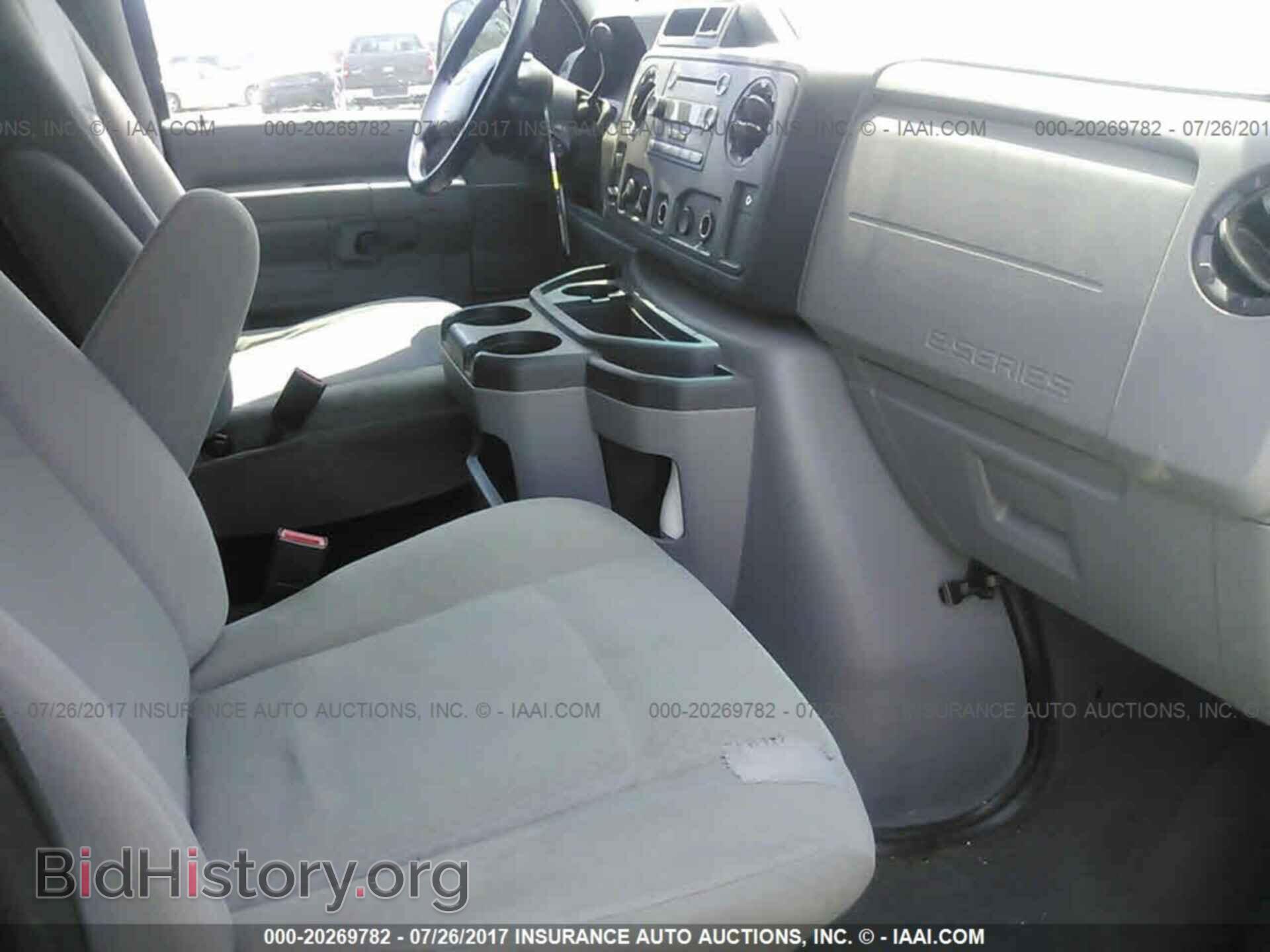 2011 Ford Econoline - VIN: 1FBSS3BL7BDA17843 - Фото 5