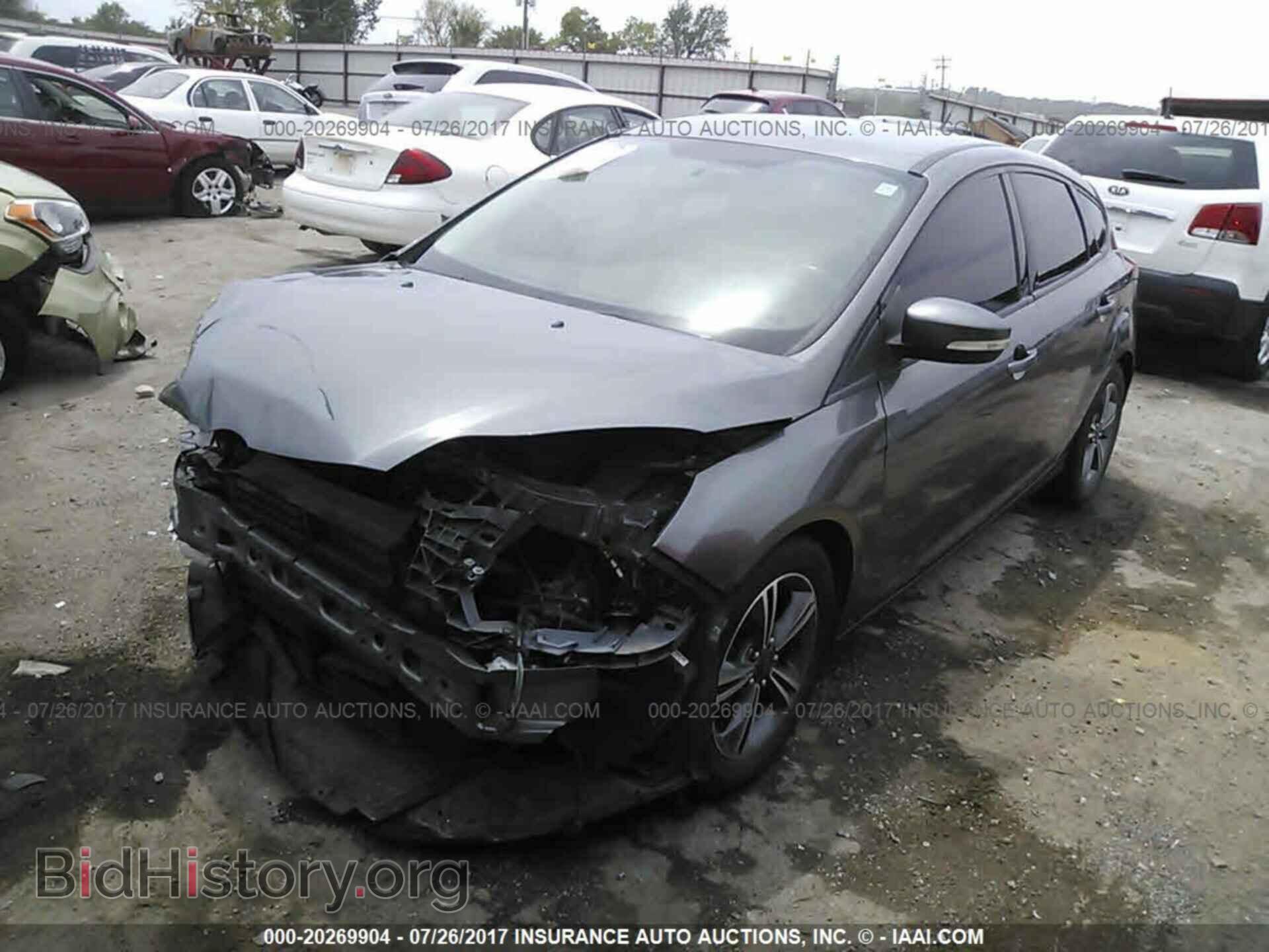 2014 Ford Focus - VIN: 1FADP3K22EL270565 - Фото 2