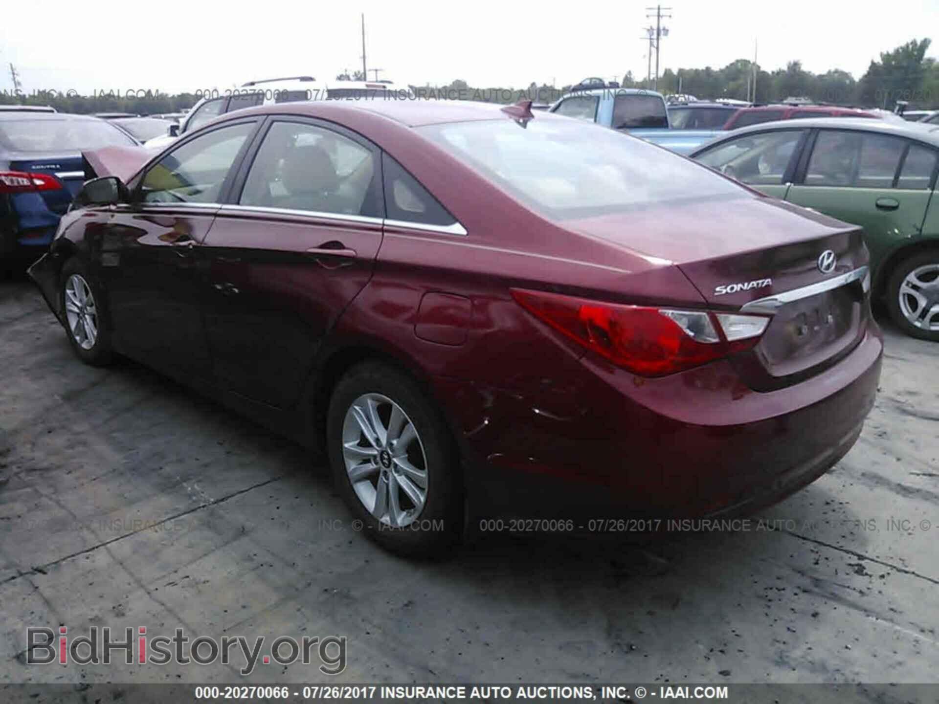 2012 Hyundai Sonata - VIN: 5NPEB4AC8CH384049 - Фото 3