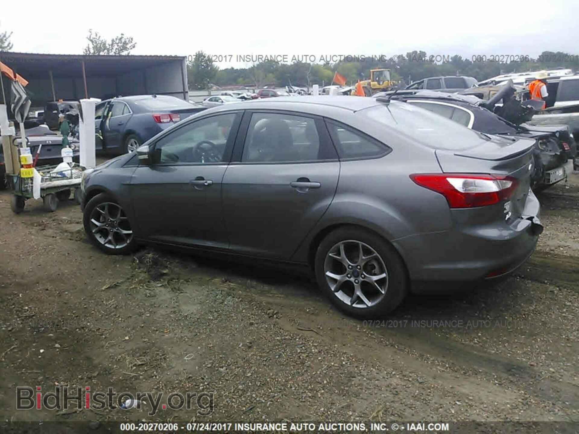 2014 Ford Focus - VIN: 1FADP3F28EL233496 - Photo 3