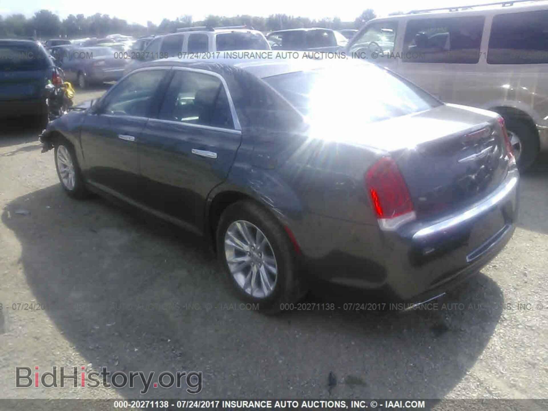 2016 Chrysler 300c - VIN: 2C3CCAEG8GH348655 - Фото 3