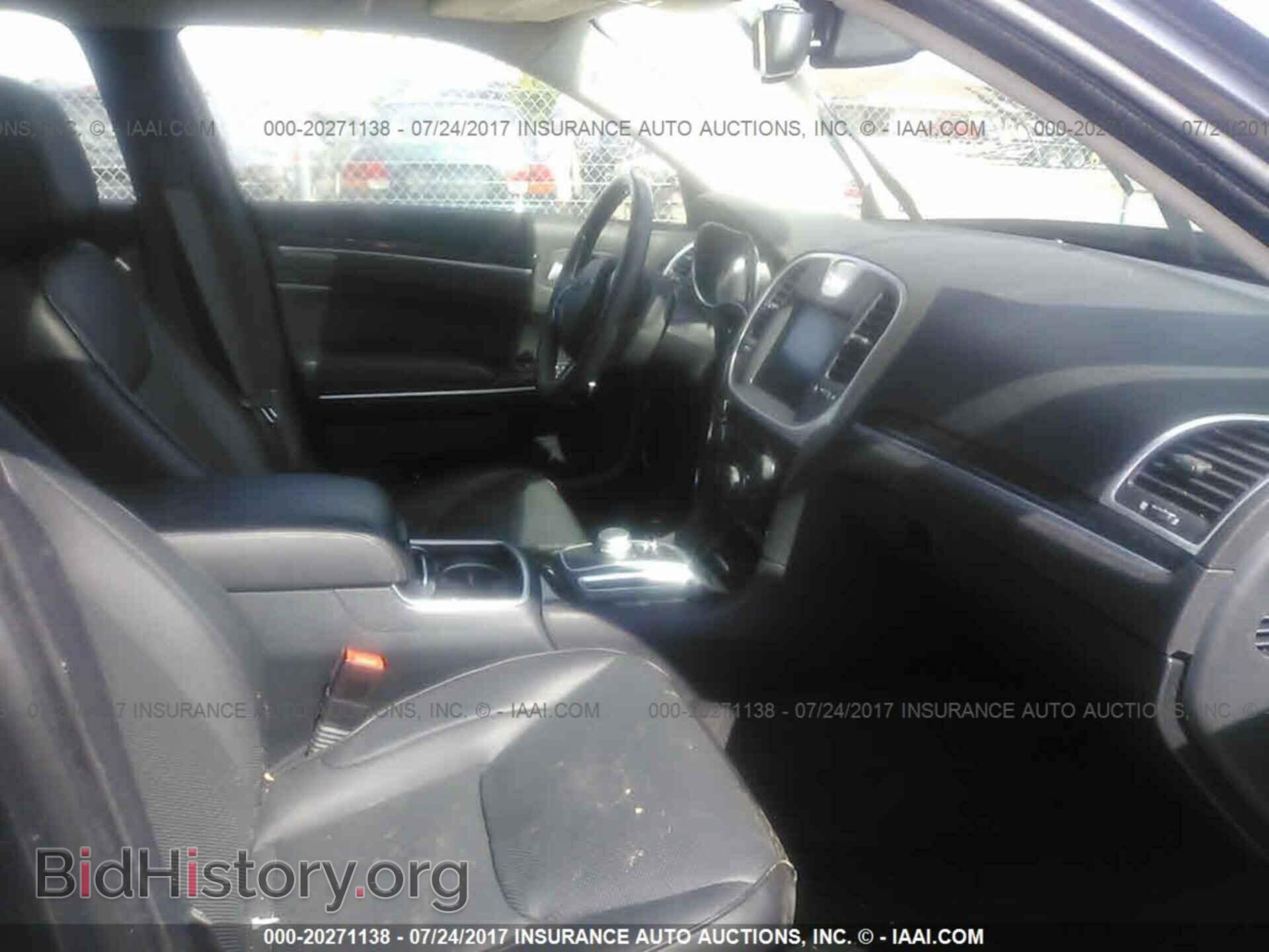 2016 Chrysler 300c - VIN: 2C3CCAEG8GH348655 - Фото 5