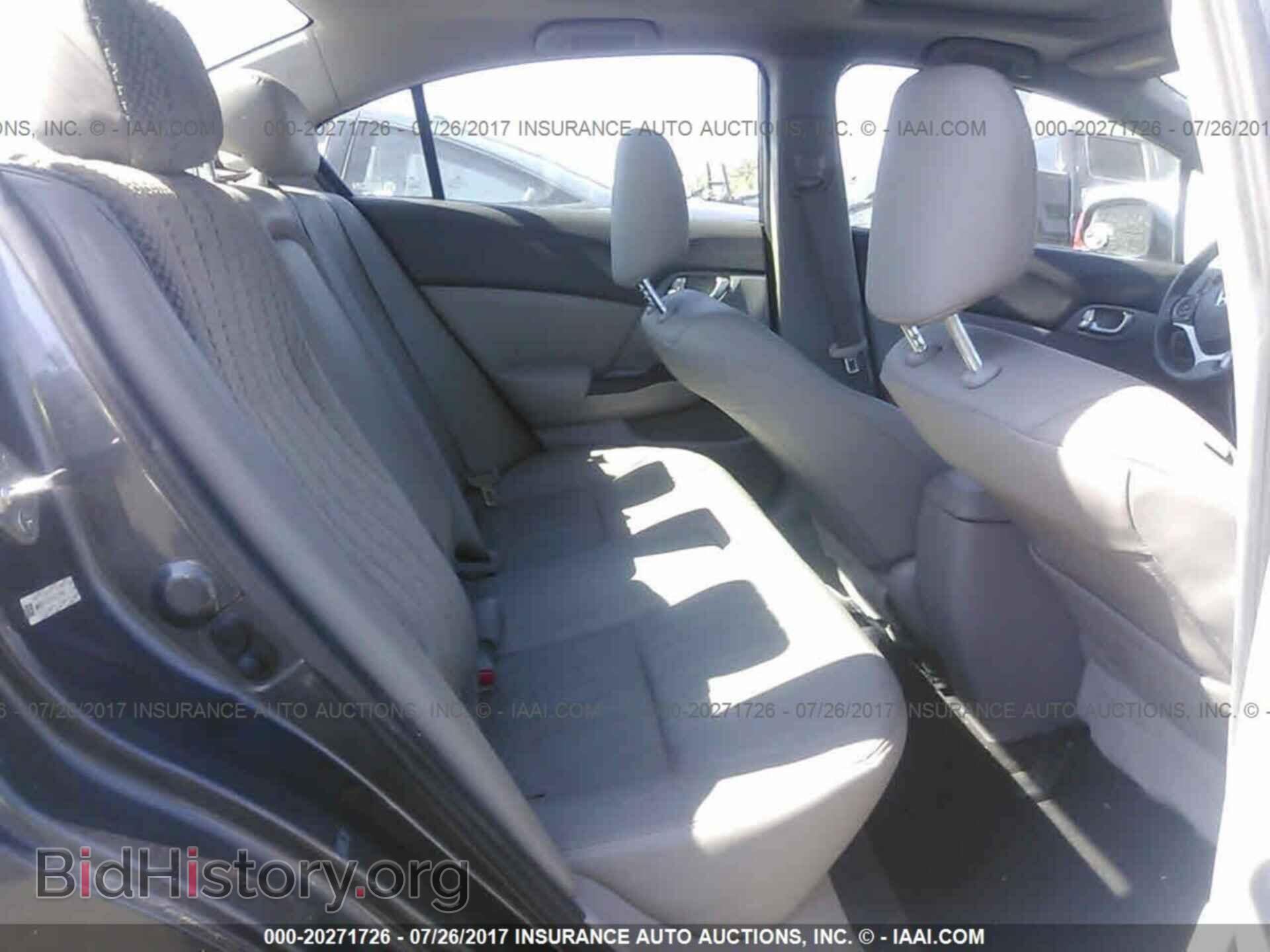 2012 Honda Civic - VIN: 19XFB2F99CE319690 - Photo 8
