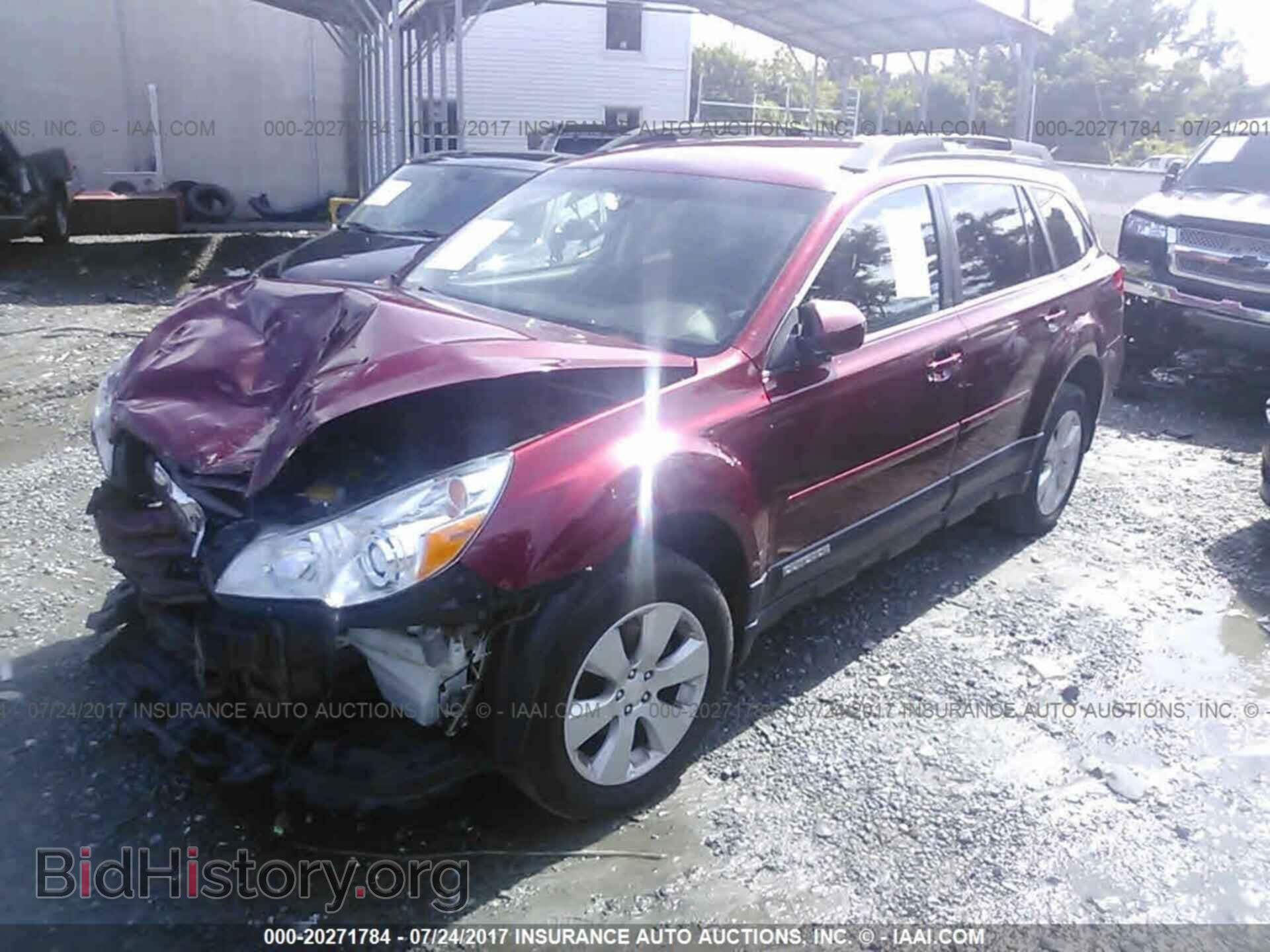 2012 Subaru Outback - VIN: 4S4BRBCC5C3240370 - Photo 2
