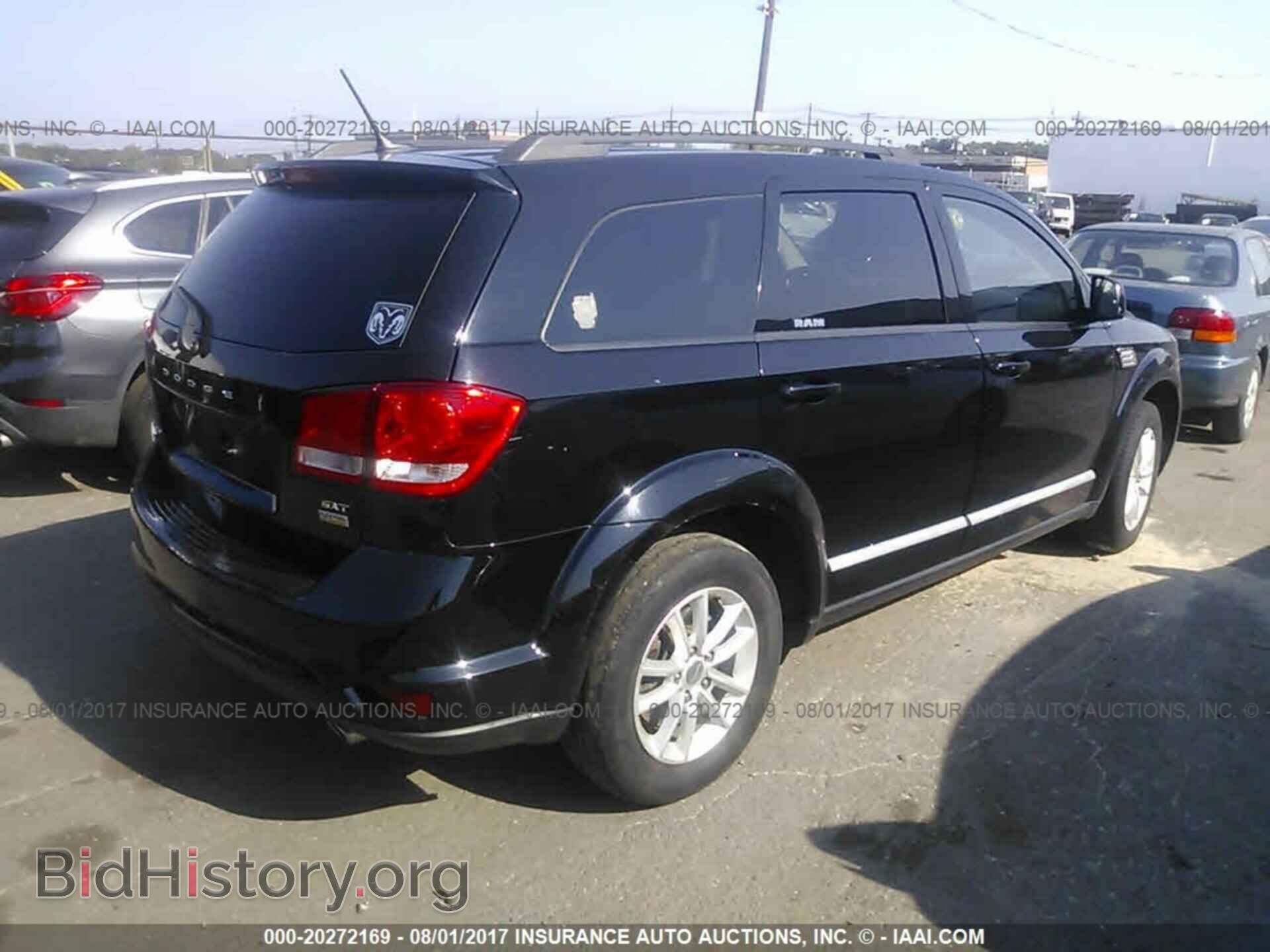 2015 Dodge Journey - VIN: 3C4PDCBG5FT524755 - Photo 4