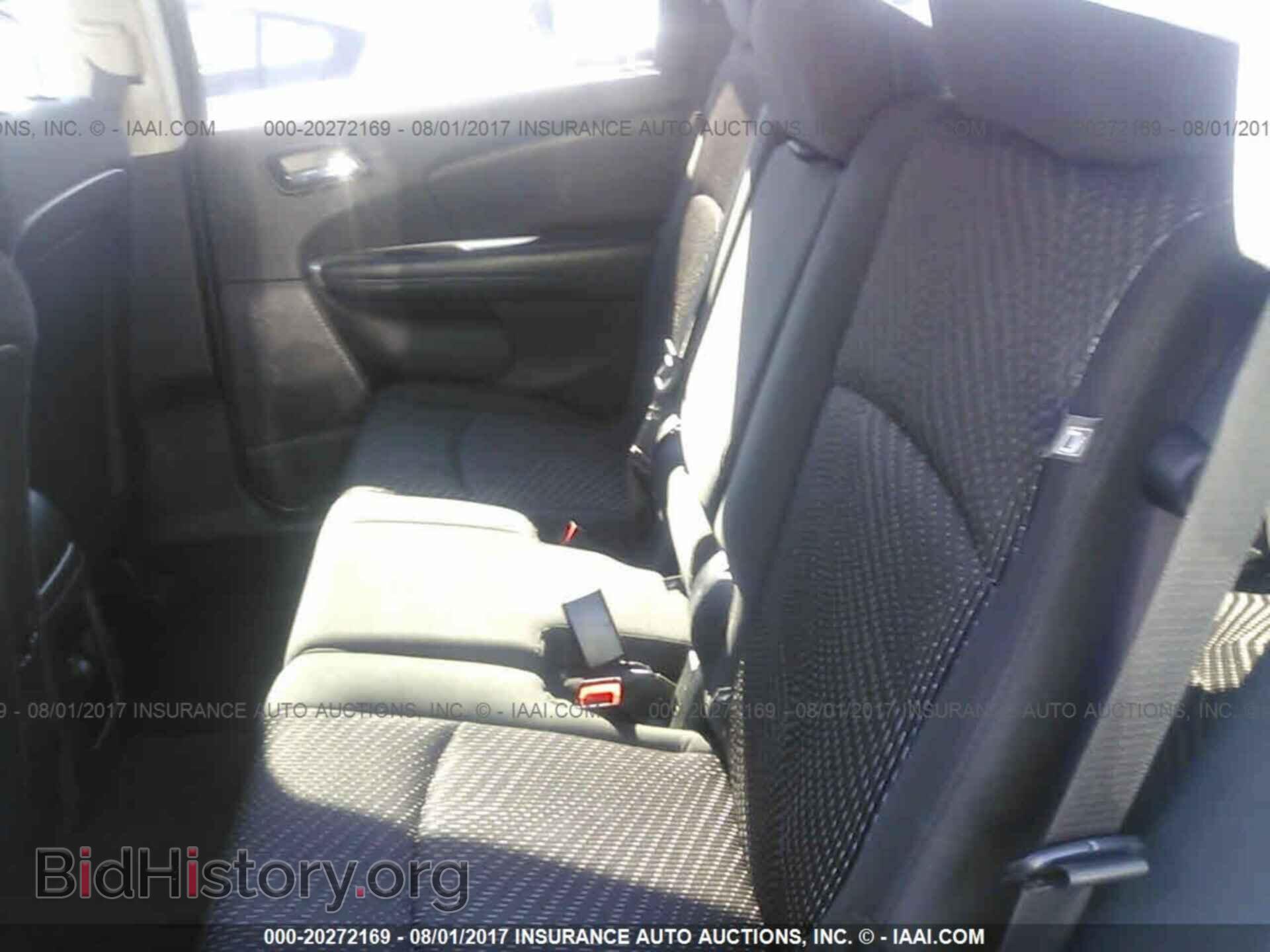 2015 Dodge Journey - VIN: 3C4PDCBG5FT524755 - Photo 8