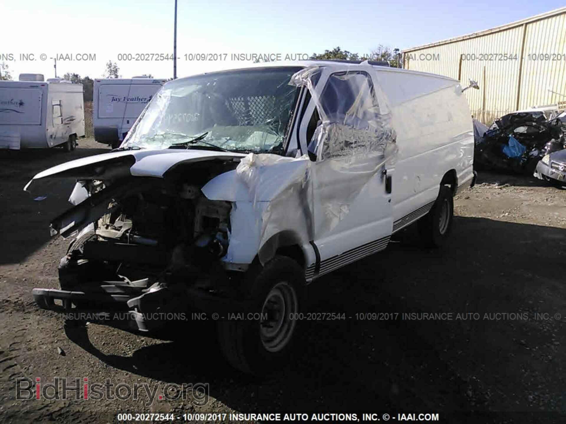 2011 Ford Econoline - VIN: 1FTNS2EW8BDA25538 - Photo 2
