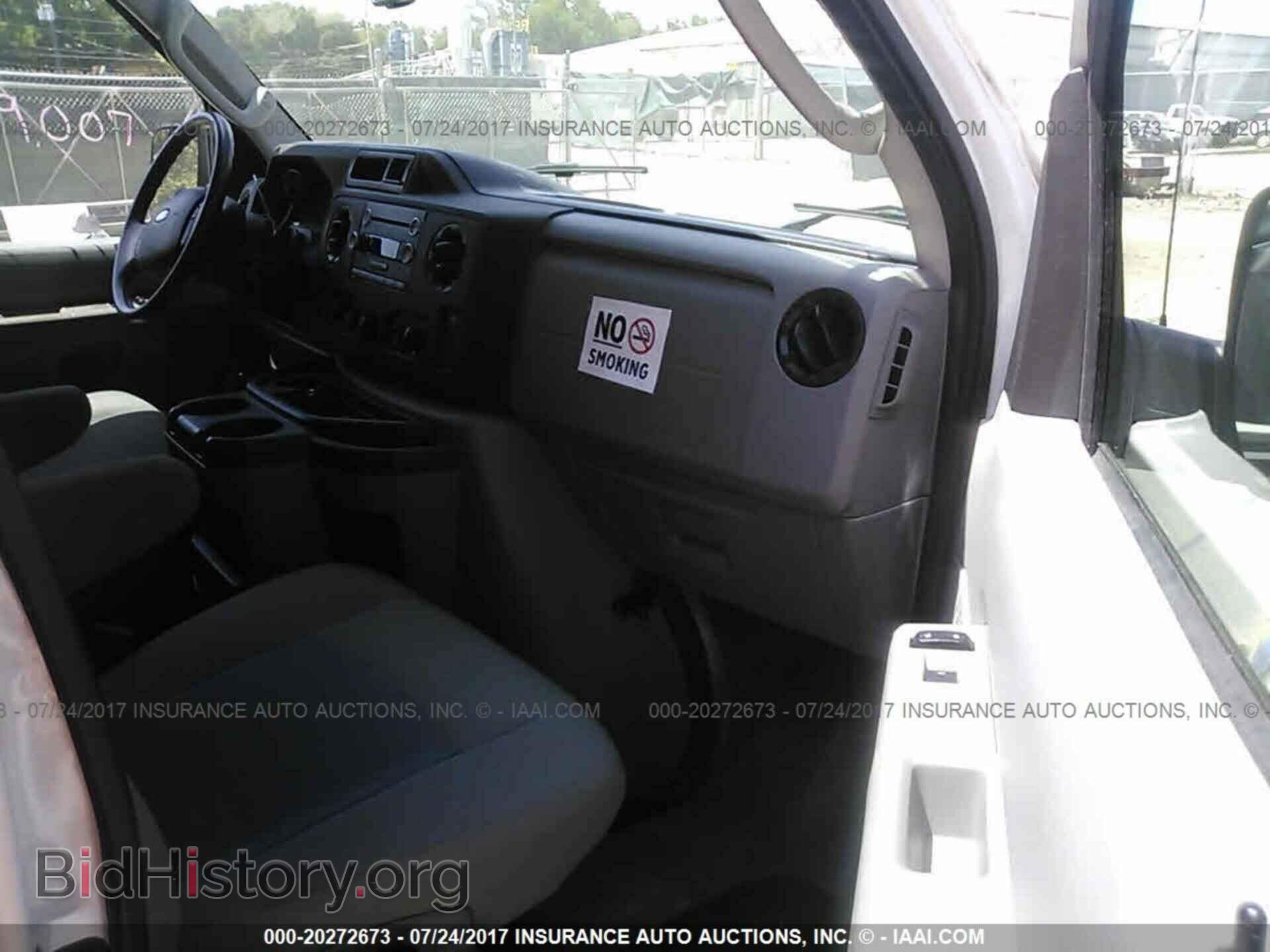 2014 Ford Econoline - VIN: 1FBNE3BL5EDB01636 - Photo 5